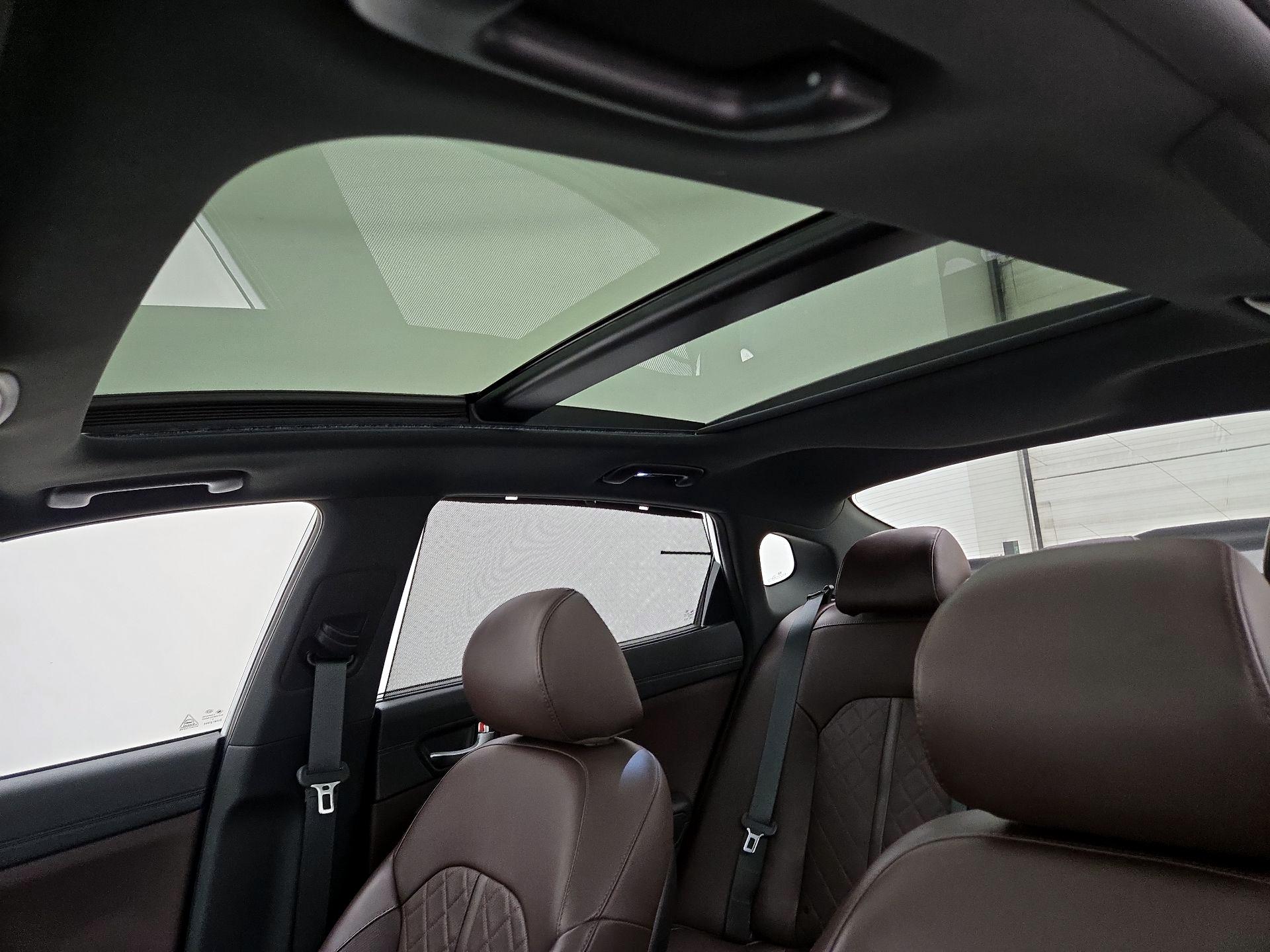 Thumbnail: 2019 Kia Optima - 20