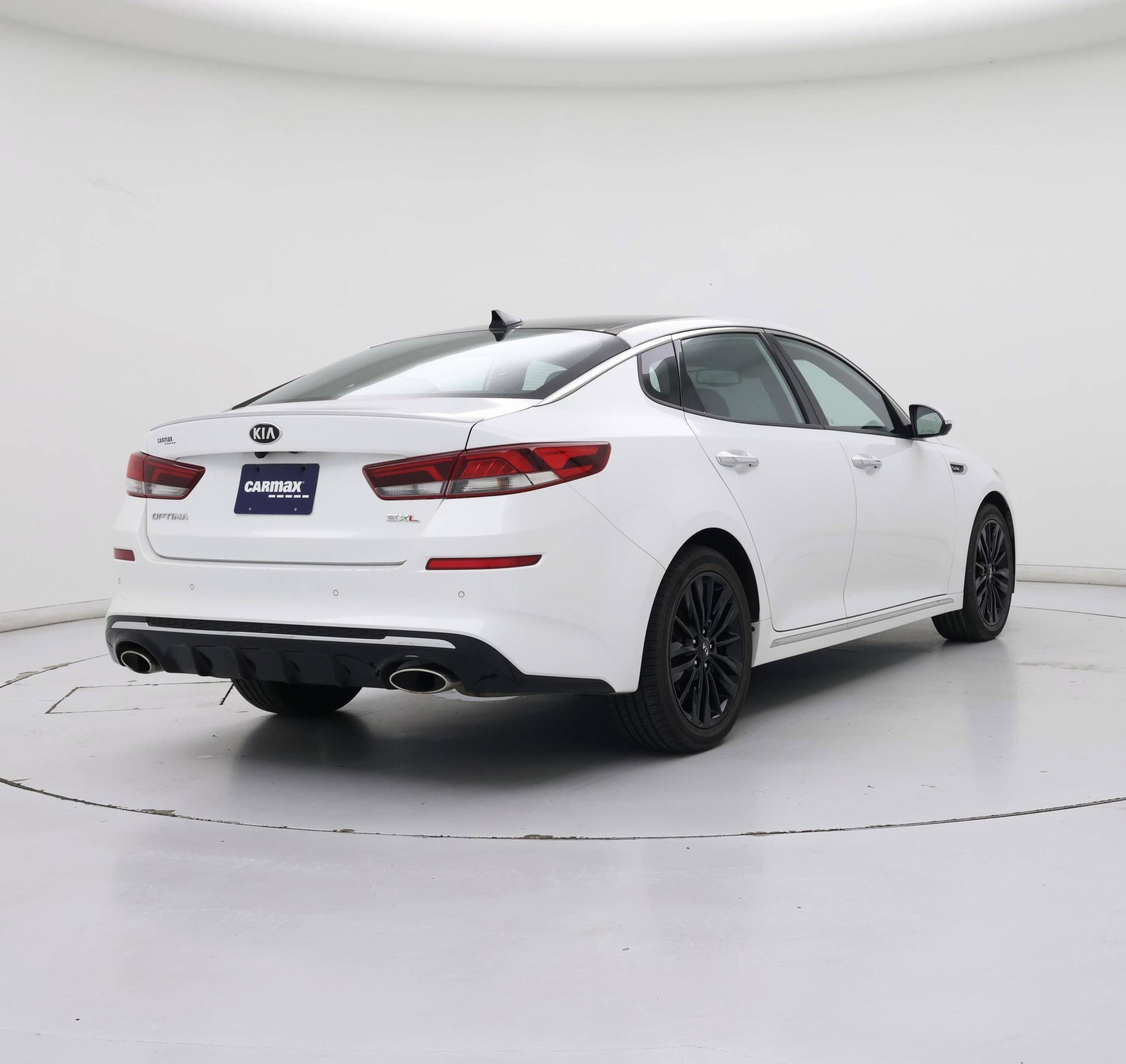 Thumbnail: 2019 Kia Optima - 8