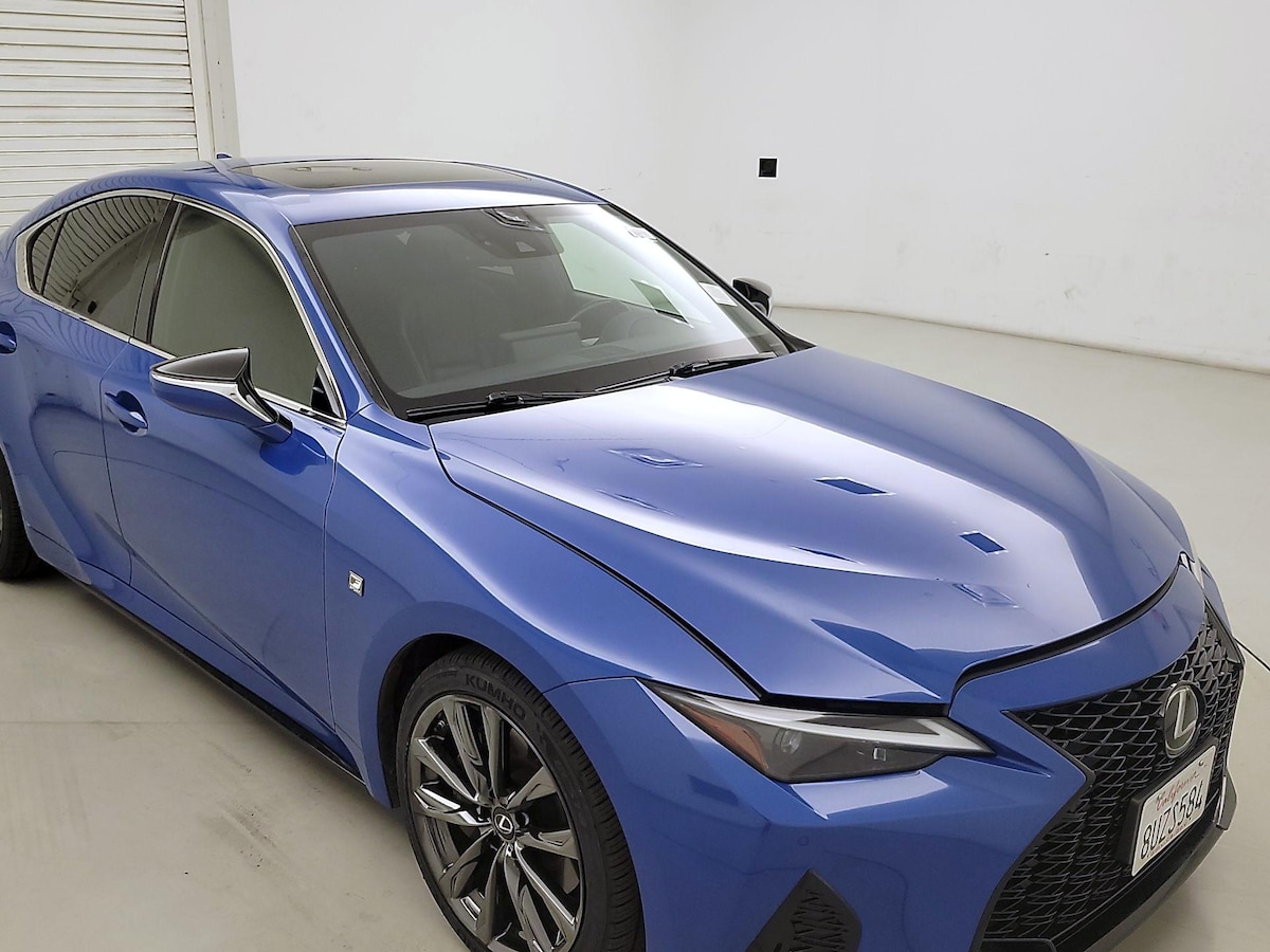 Featured vehicle