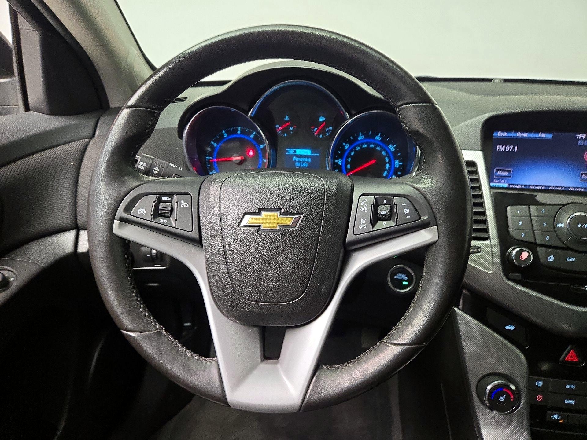 Thumbnail: 2016 Chevrolet Cruze - 10
