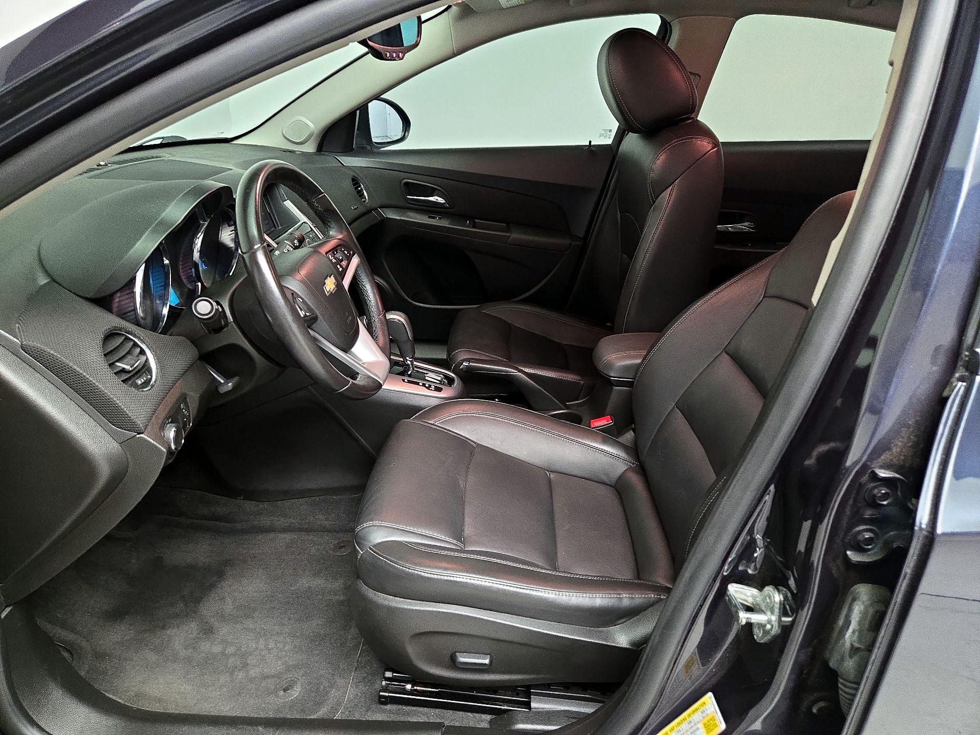 Thumbnail: 2016 Chevrolet Cruze - 11