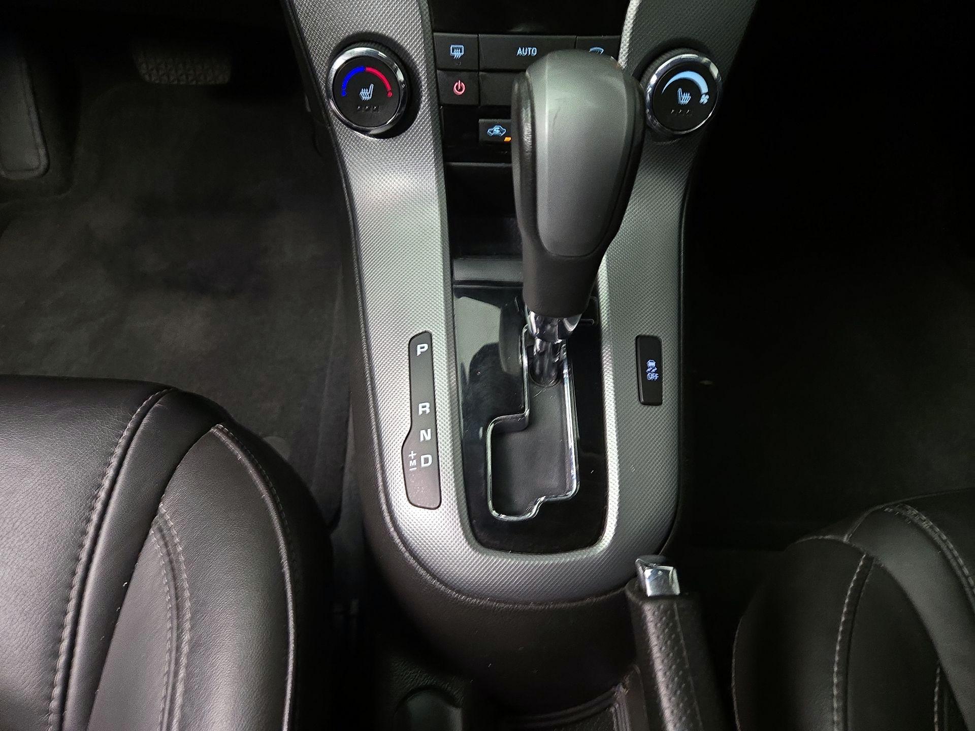 Thumbnail: 2016 Chevrolet Cruze - 17