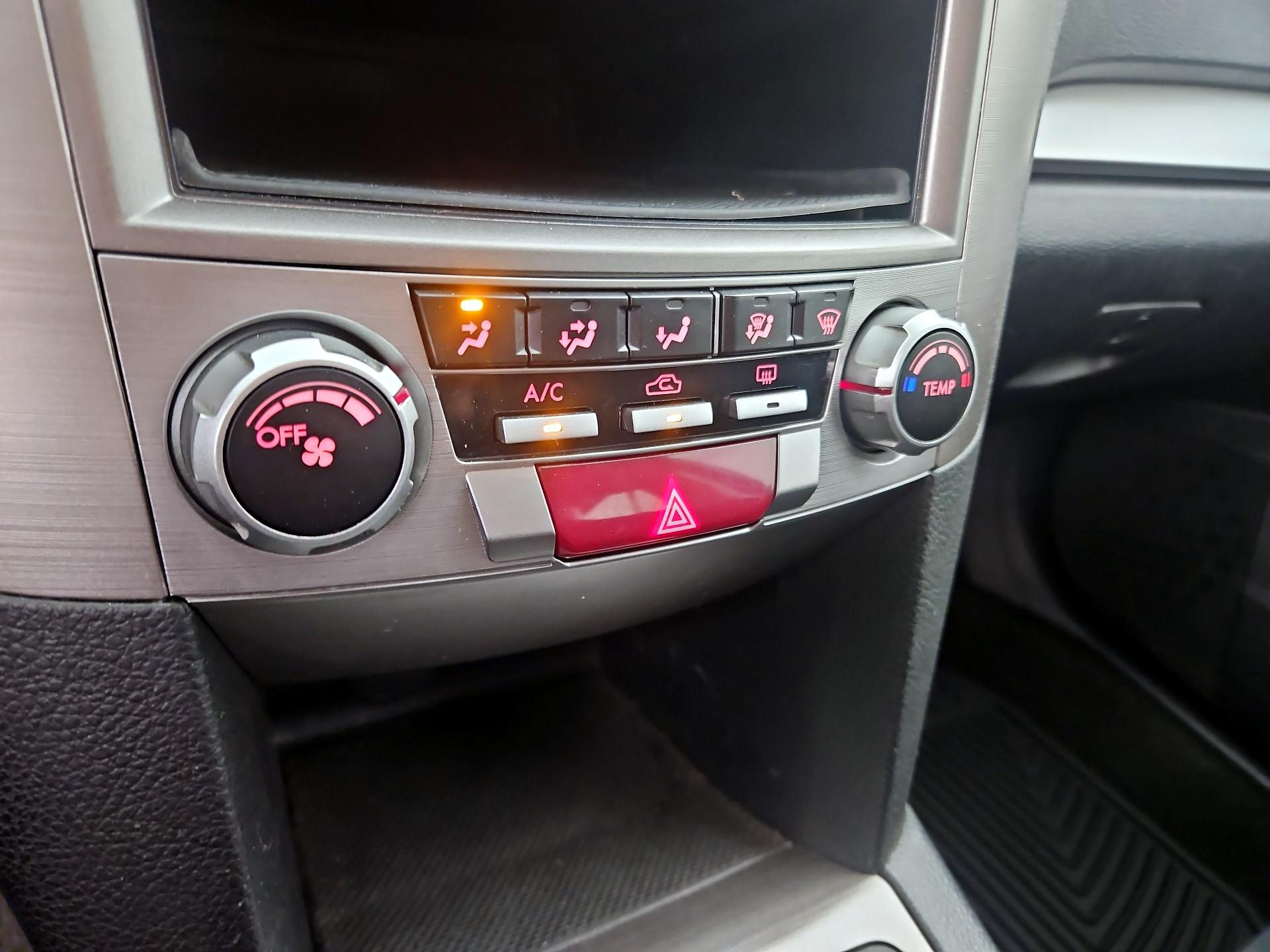 Thumbnail: 2014 Subaru Outback - 15