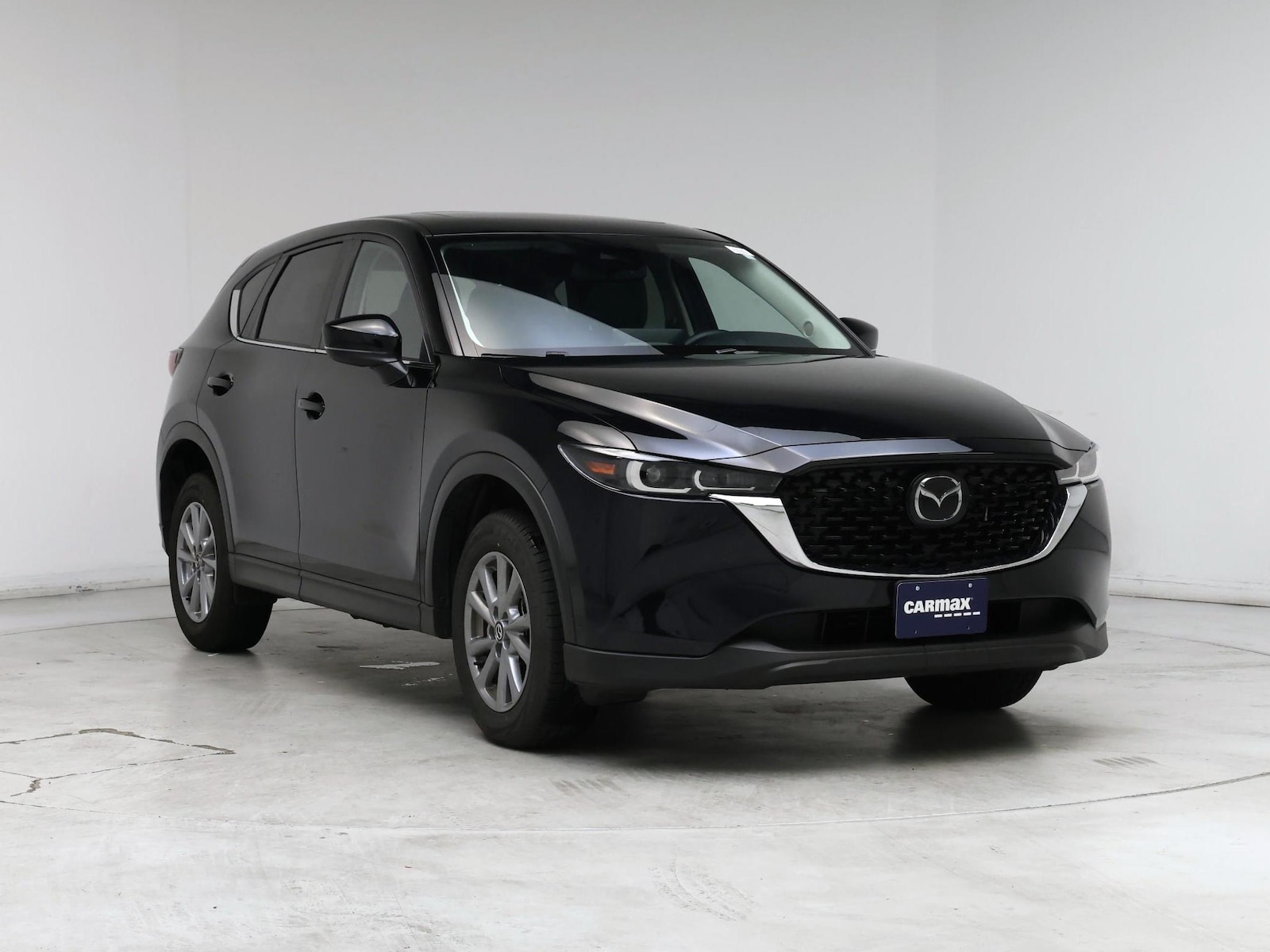 2023 Mazda CX-5 S Preferred package - Photo 2