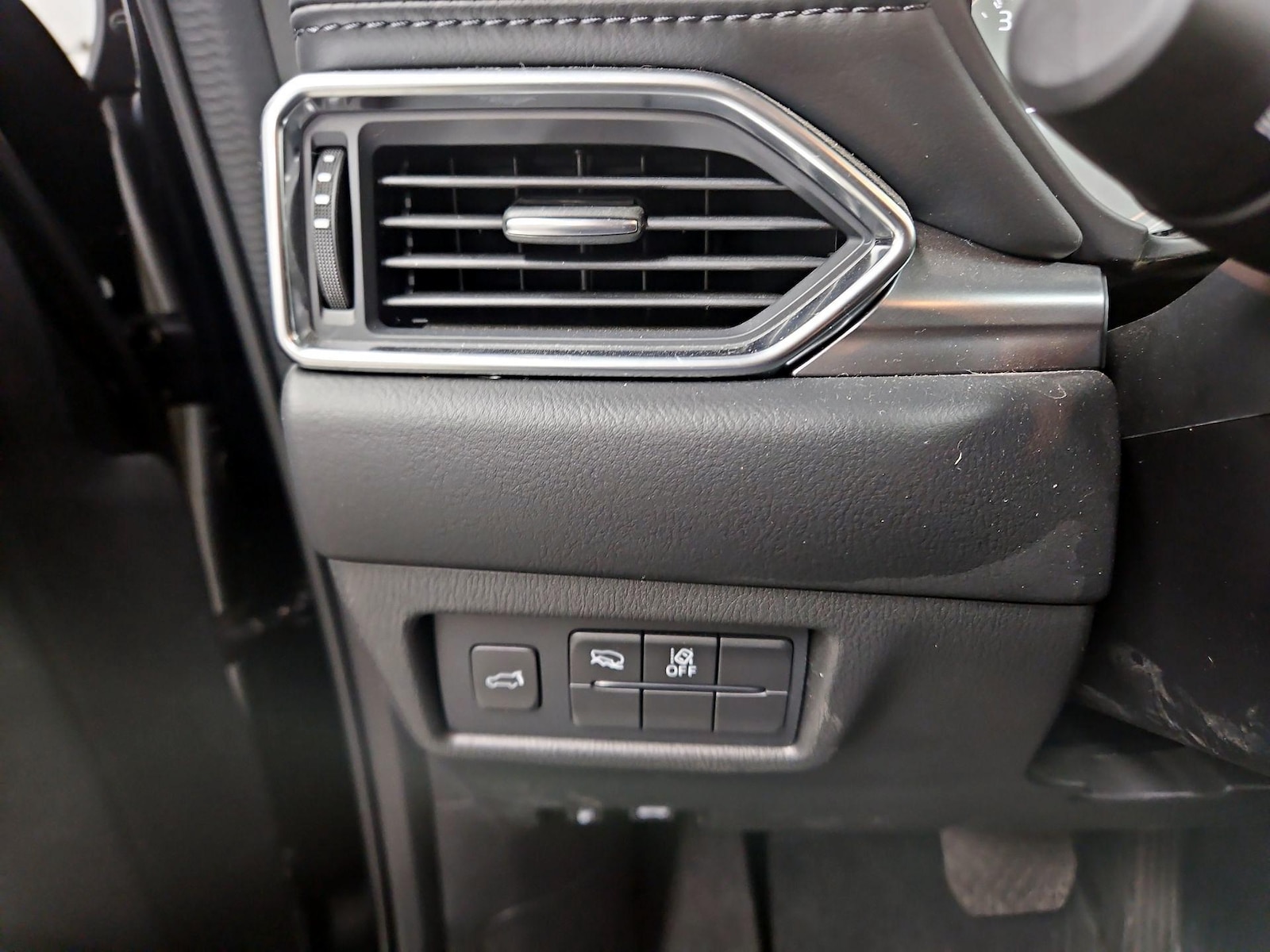 2023 Mazda CX-5 S Preferred package - Photo 14