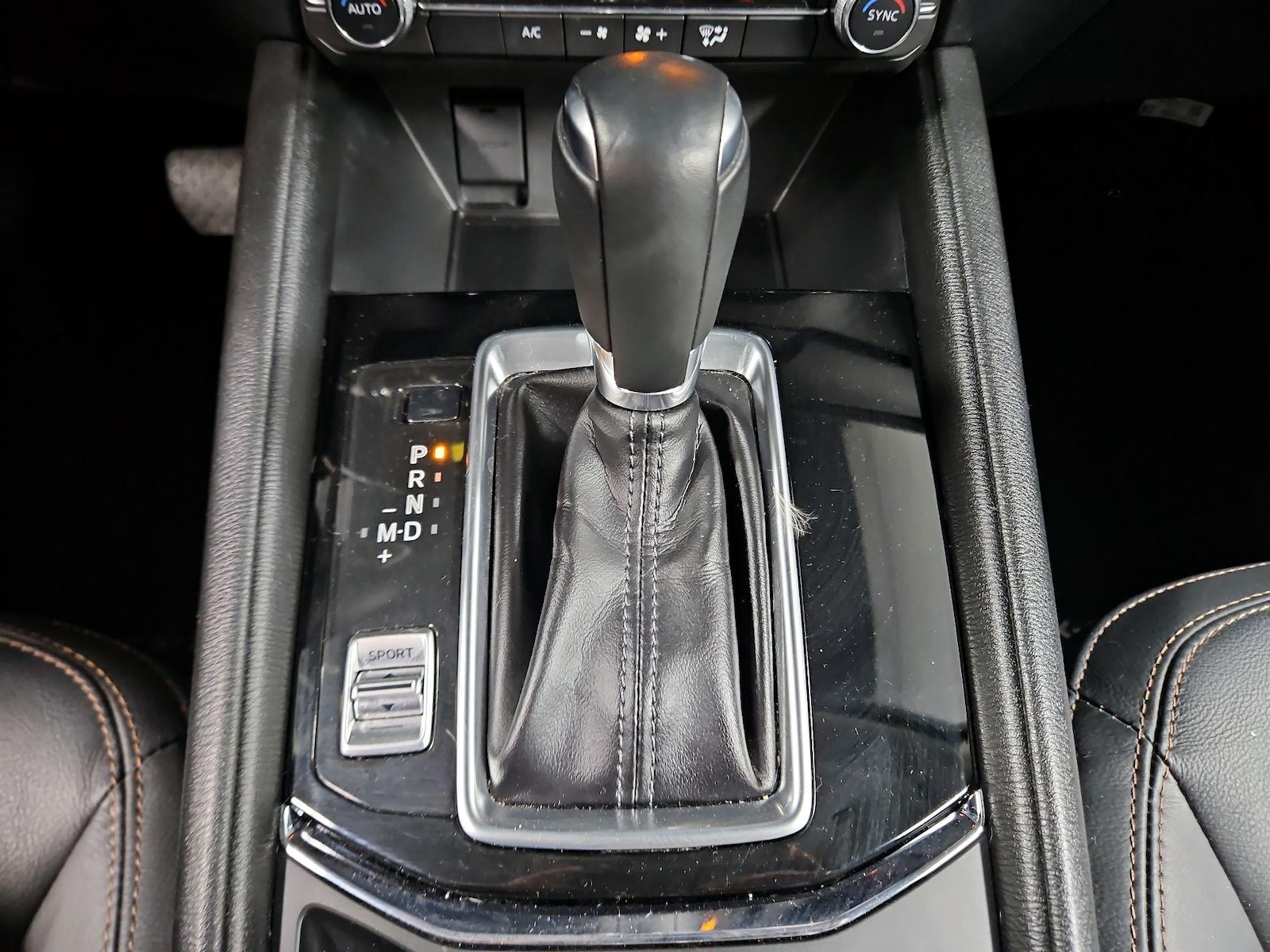 2023 Mazda CX-5 S Preferred package - Photo 18