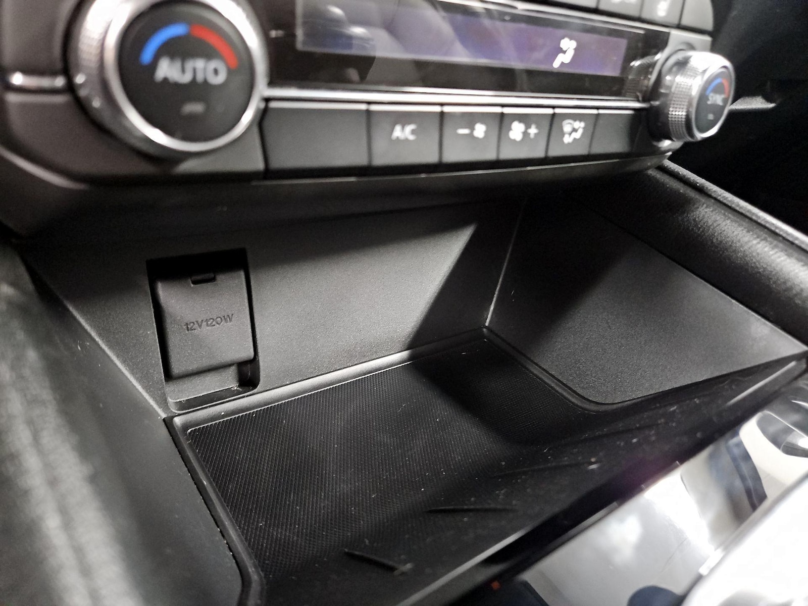 2023 Mazda CX-5 S Preferred package - Photo 19