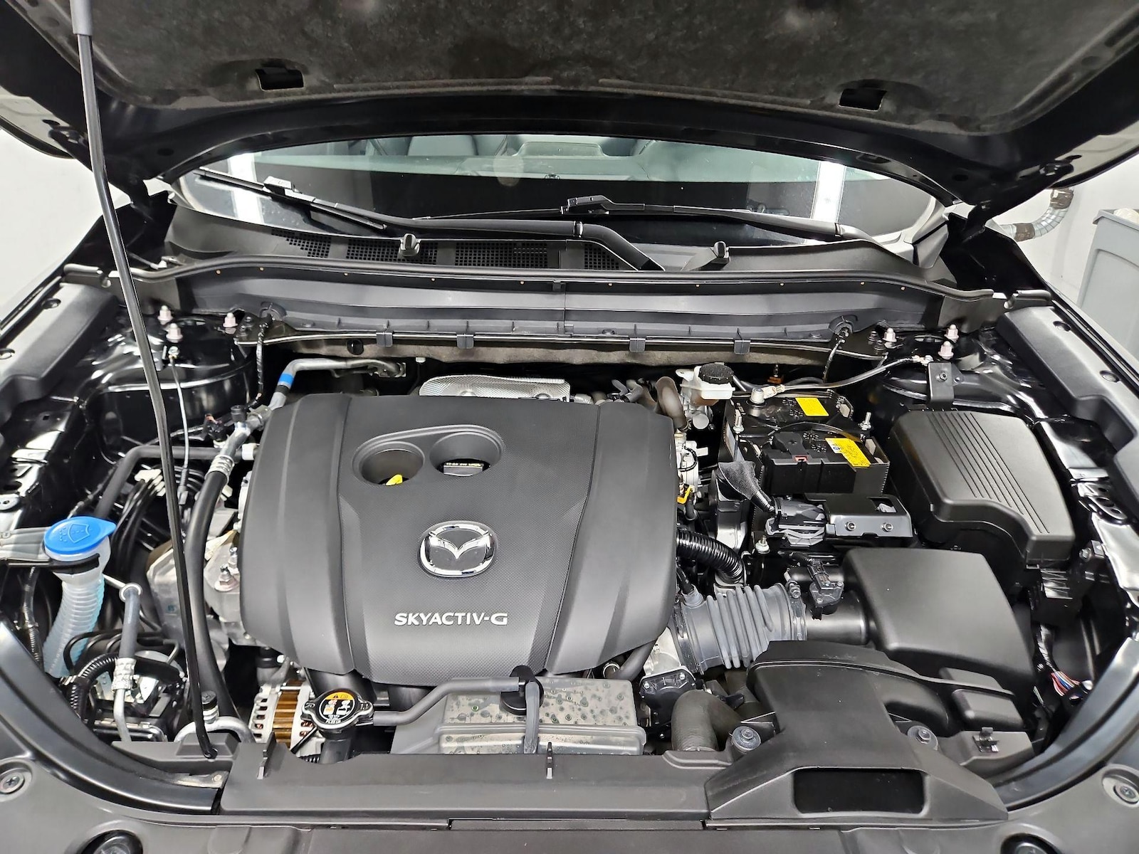 2023 Mazda CX-5 S Preferred package - Photo 23