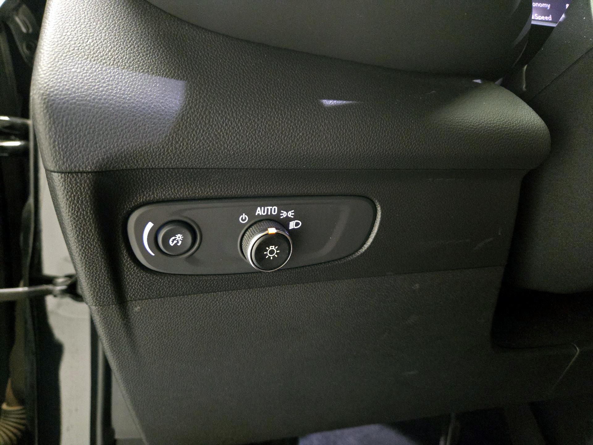 Thumbnail: 2021 Buick Envision - 11