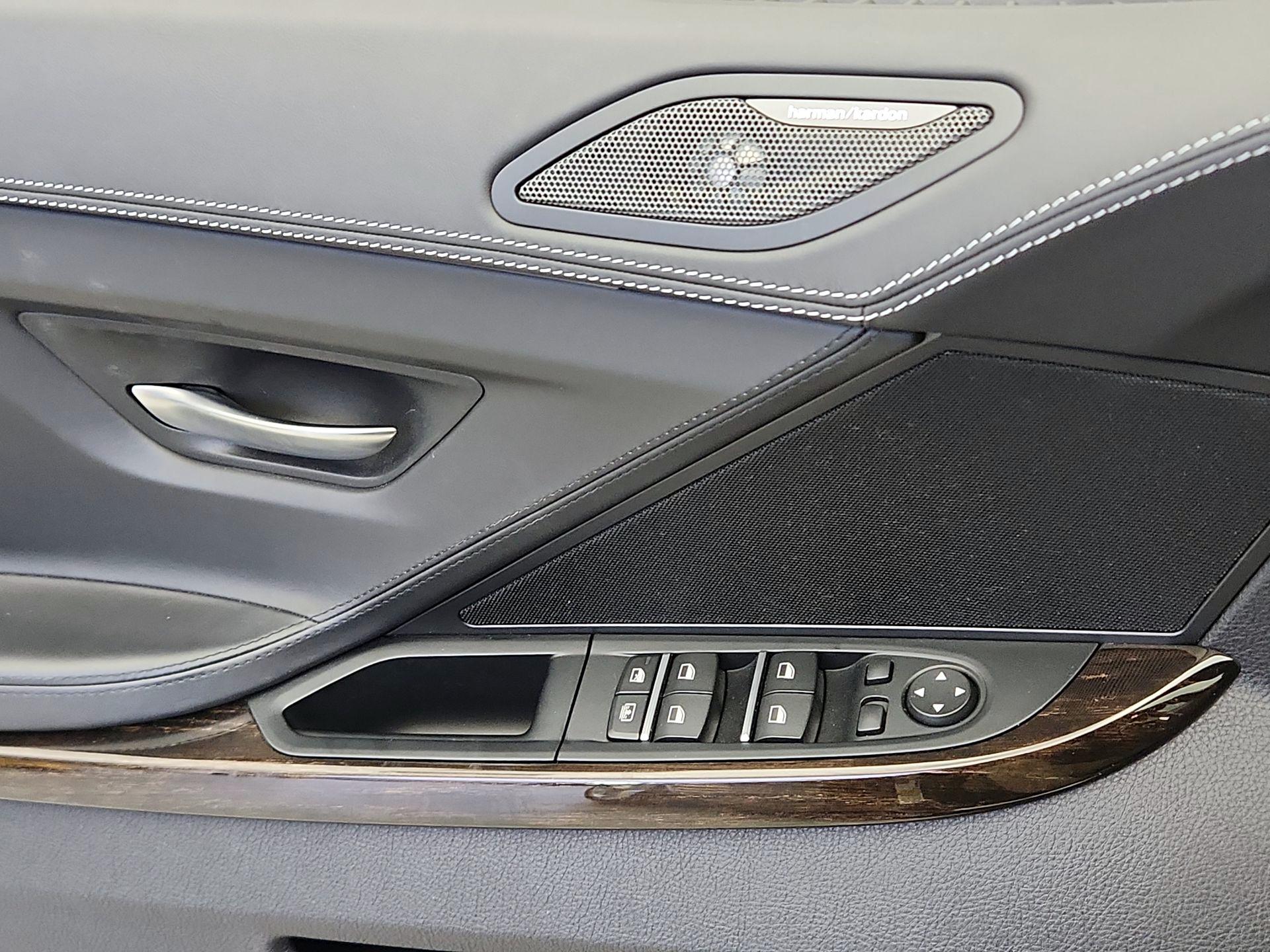 Thumbnail: 2015 BMW 6 Series - 12