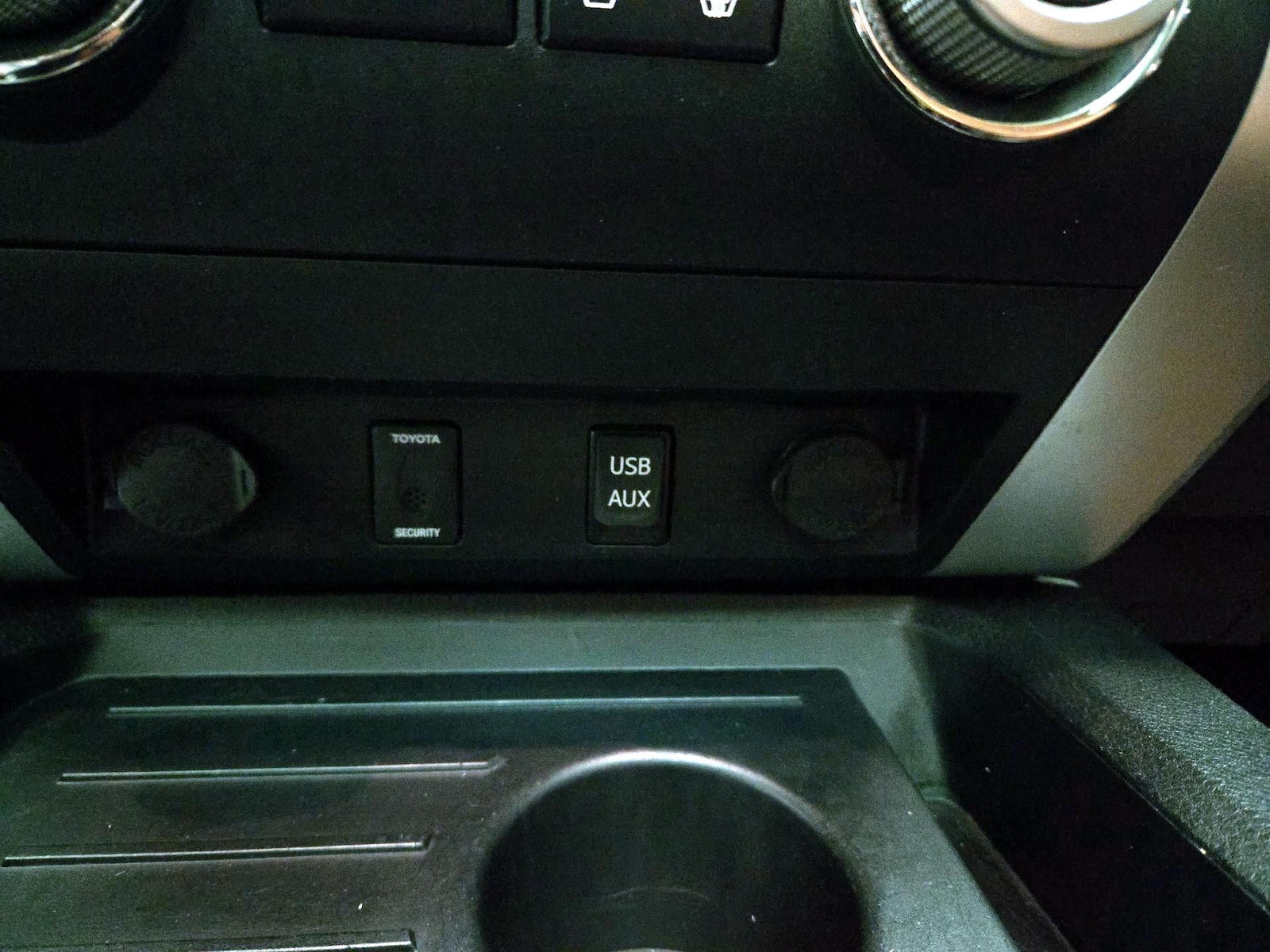 2016 Toyota Tundra 1794 Edition - Photo 19