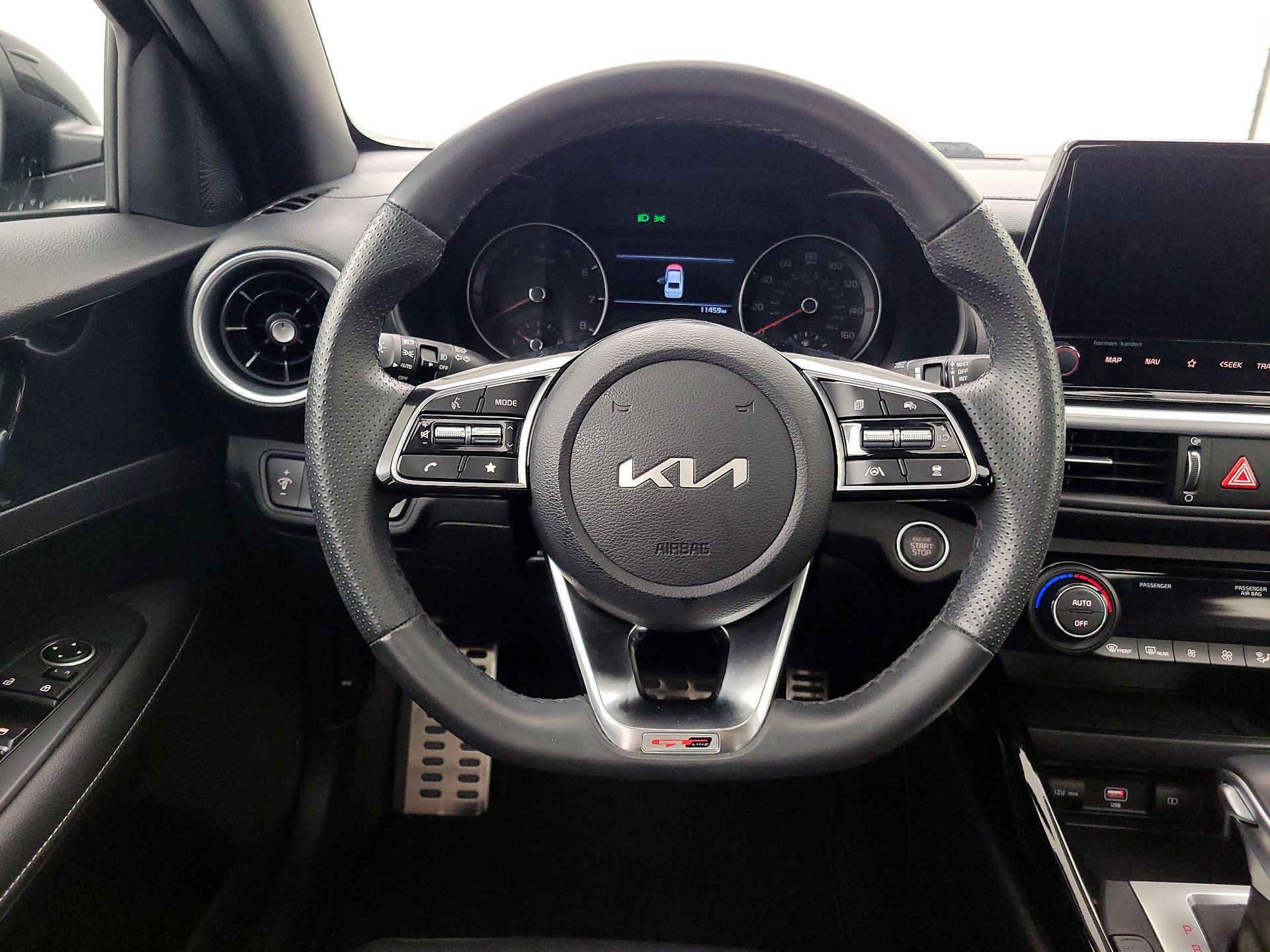 Thumbnail: 2023 Kia Forte - 10