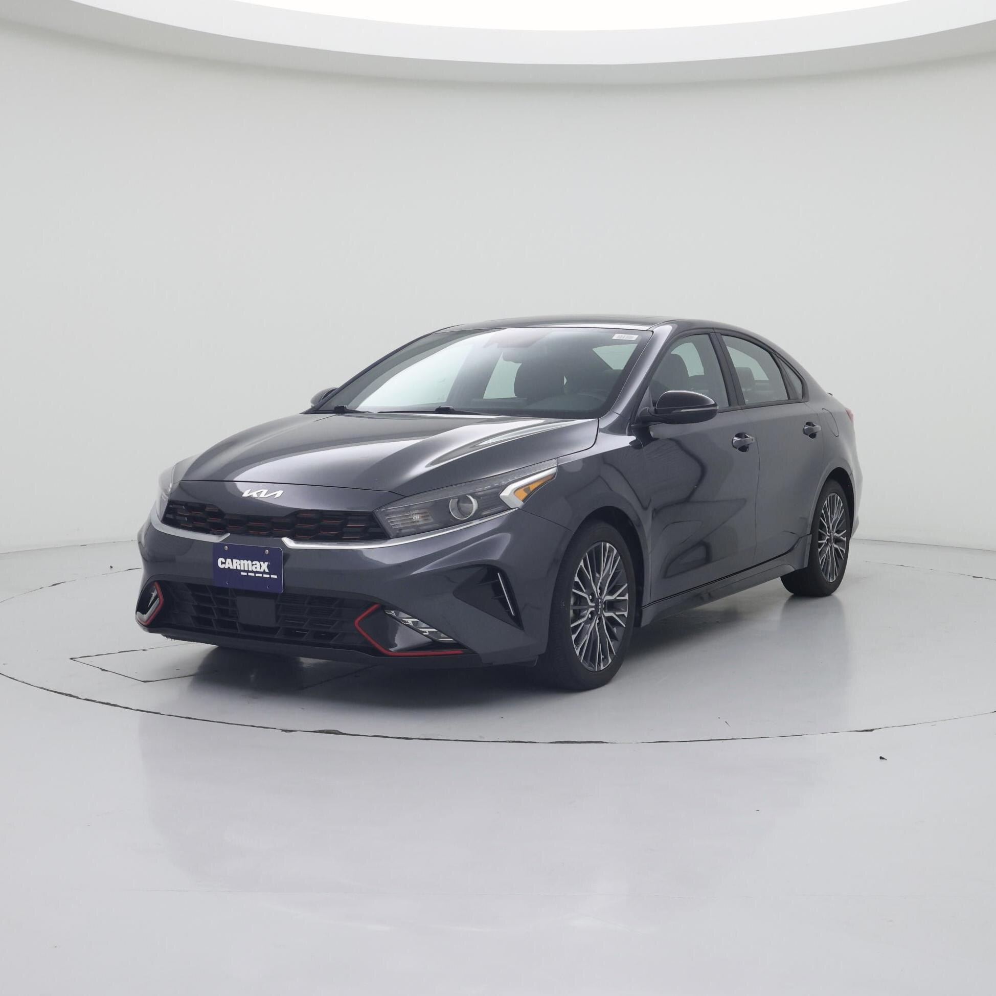 Thumbnail: 2023 Kia Forte - 4