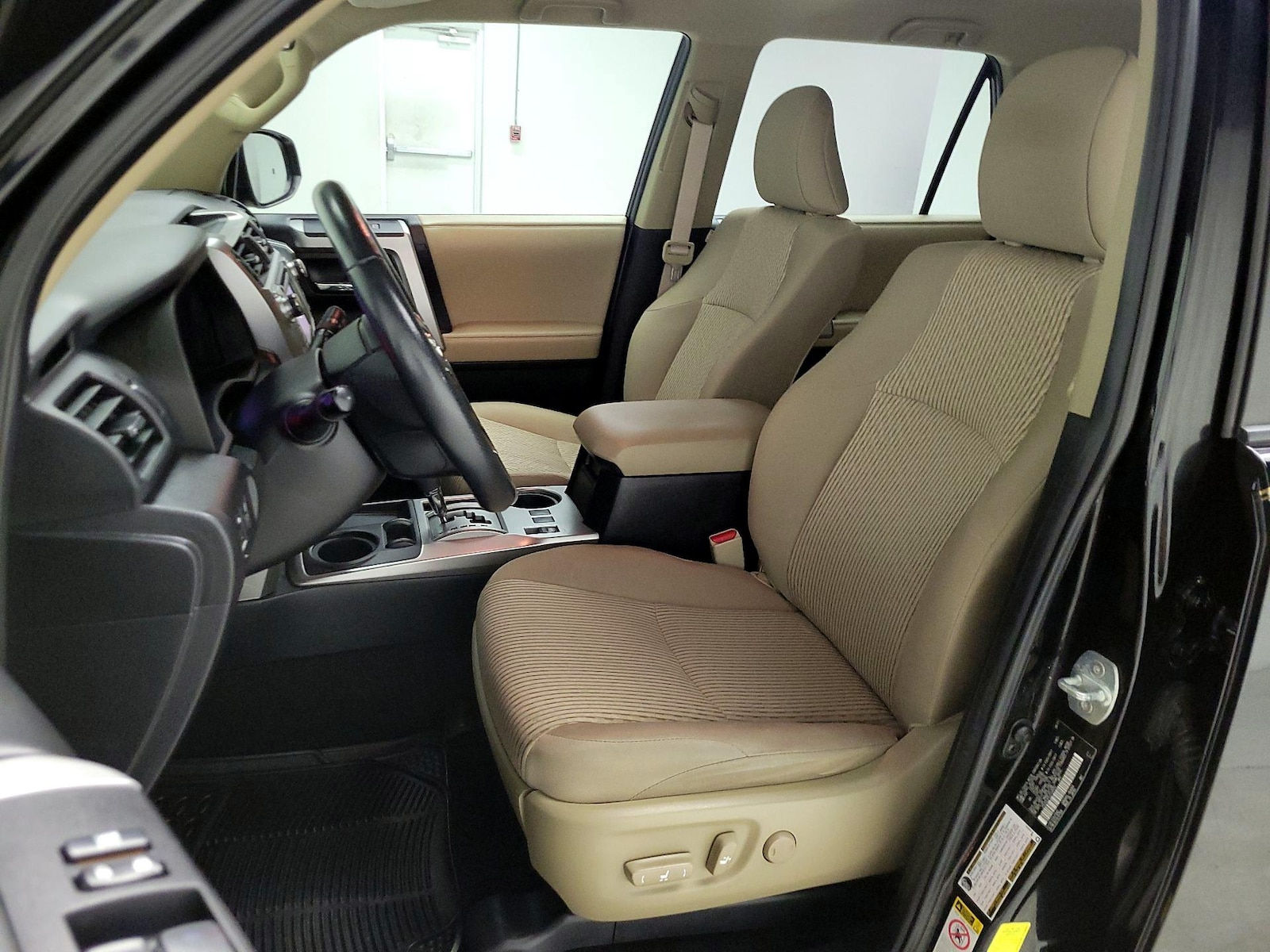 Power Seat(s) & Side Airbags