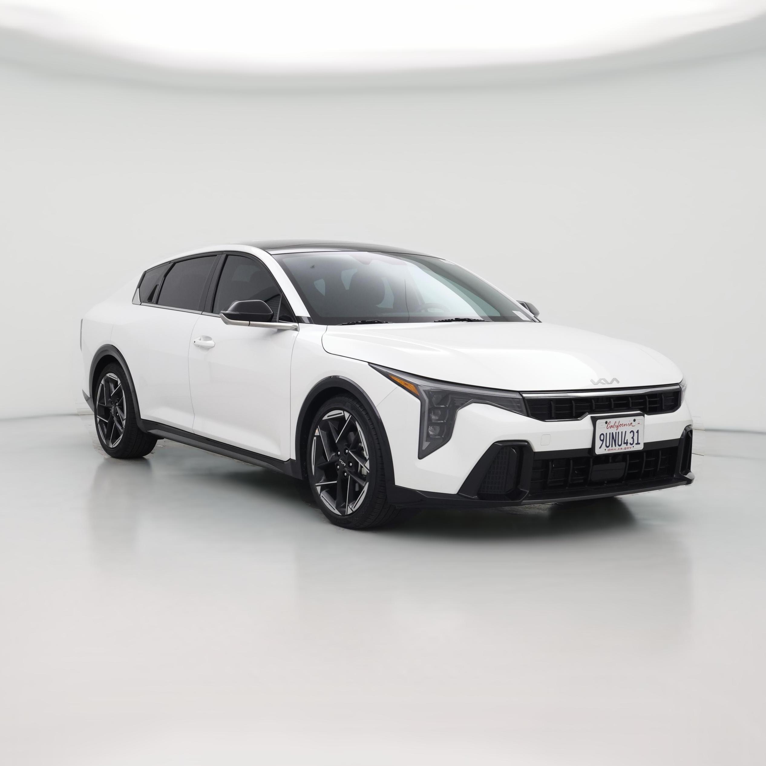 Thumbnail: 2025 Kia K4 - 1