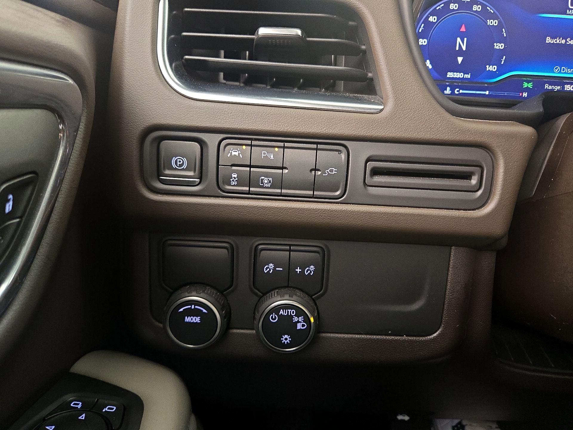 Thumbnail: 2022 Chevrolet Suburban - 13