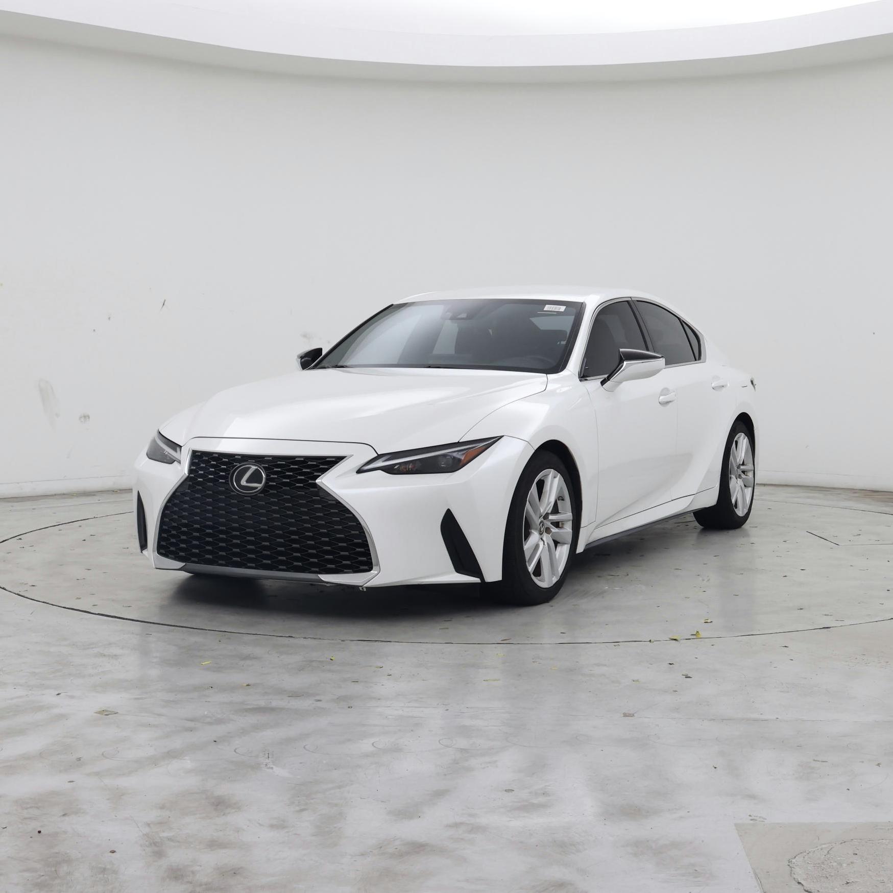 Thumbnail: 2022 Lexus IS - 4