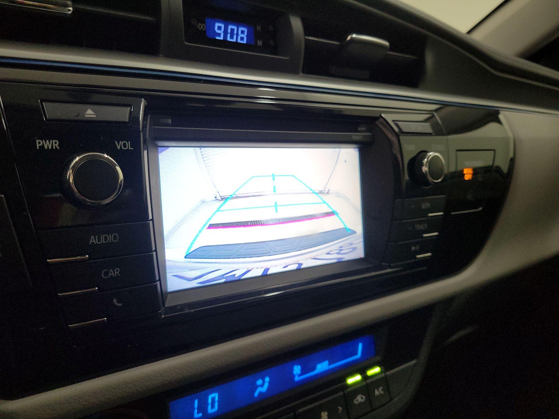 Thumbnail: 2016 Toyota Corolla - 14