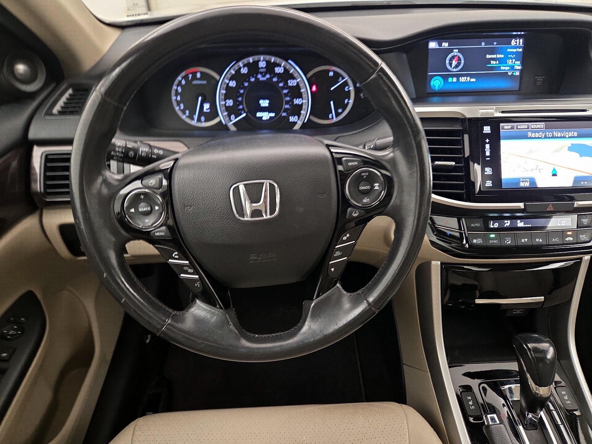 Thumbnail: 2016 Honda Accord - 10