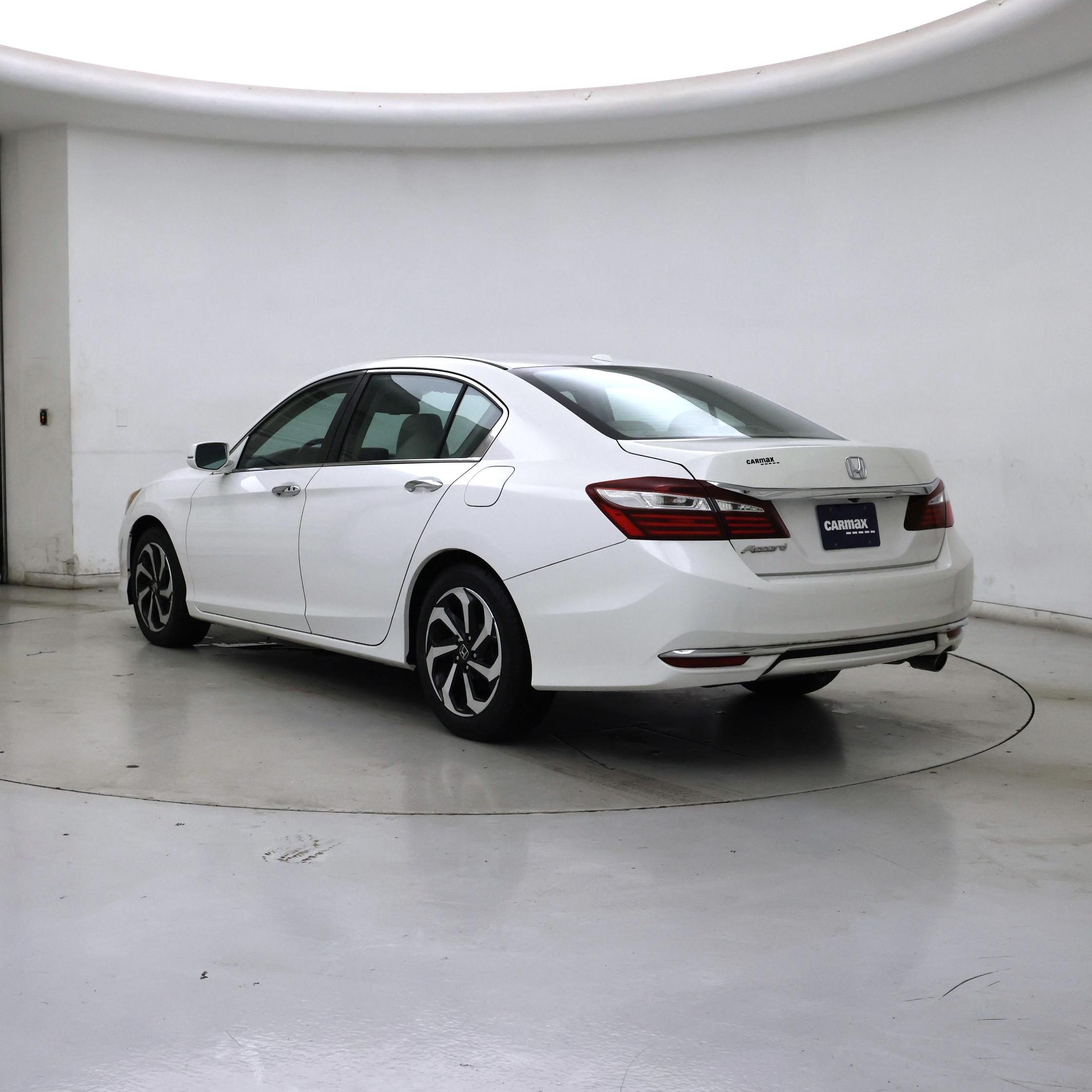 Thumbnail: 2016 Honda Accord - 2
