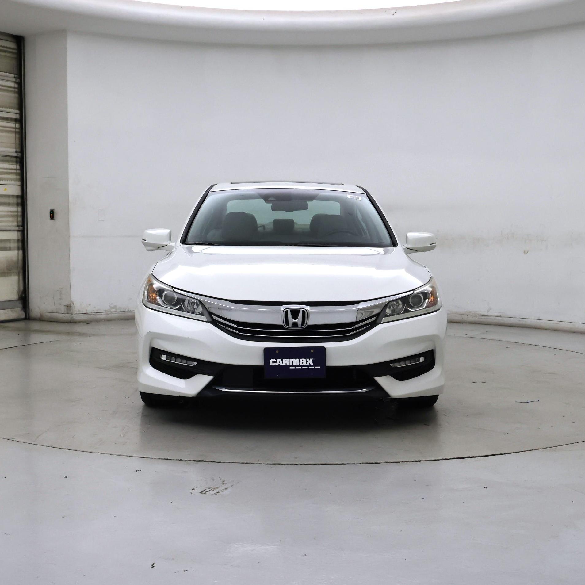 Thumbnail: 2016 Honda Accord - 5