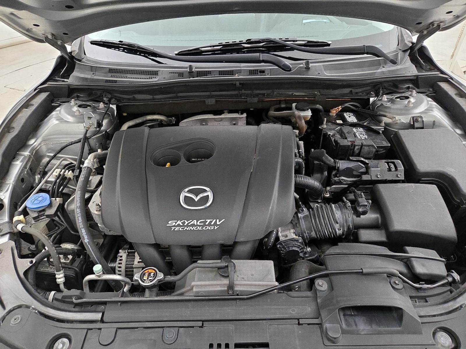 2014 Mazda MAZDA3 s Grand Touring - Photo 19