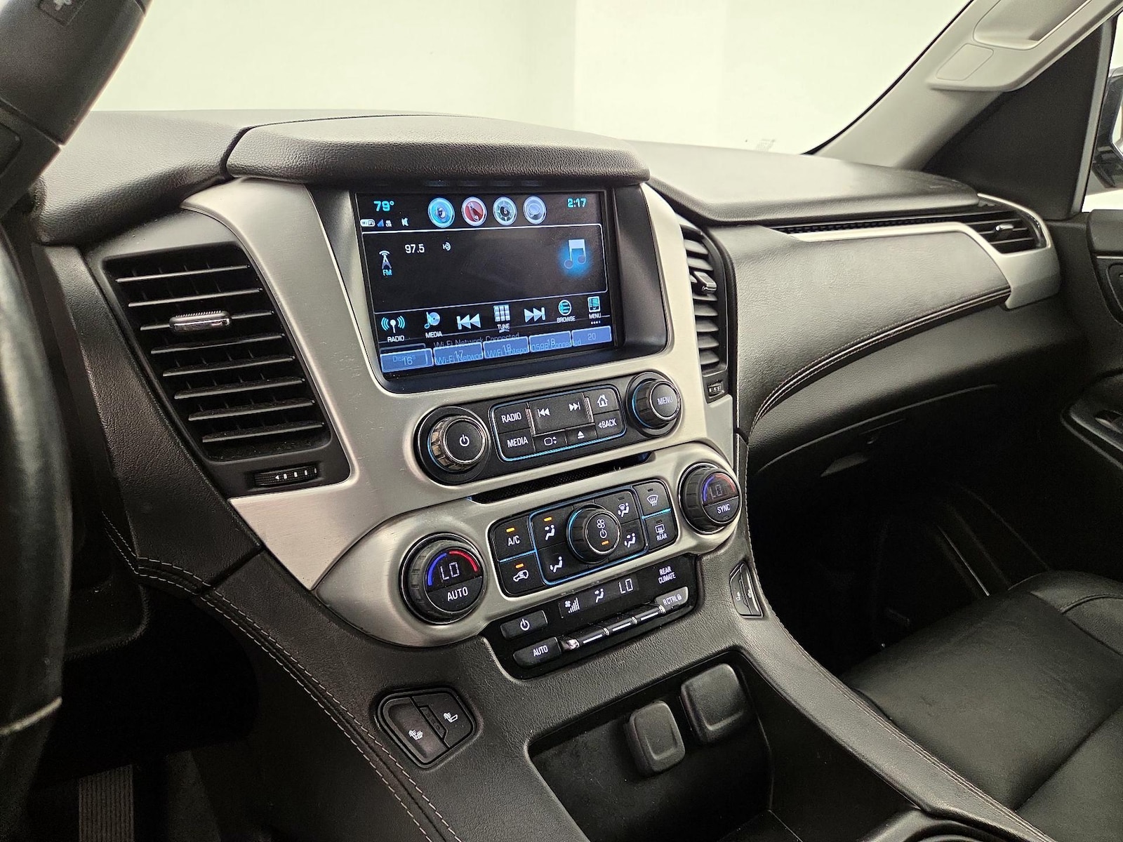 2019 GMC Yukon SLT Standard Edition - Photo 17