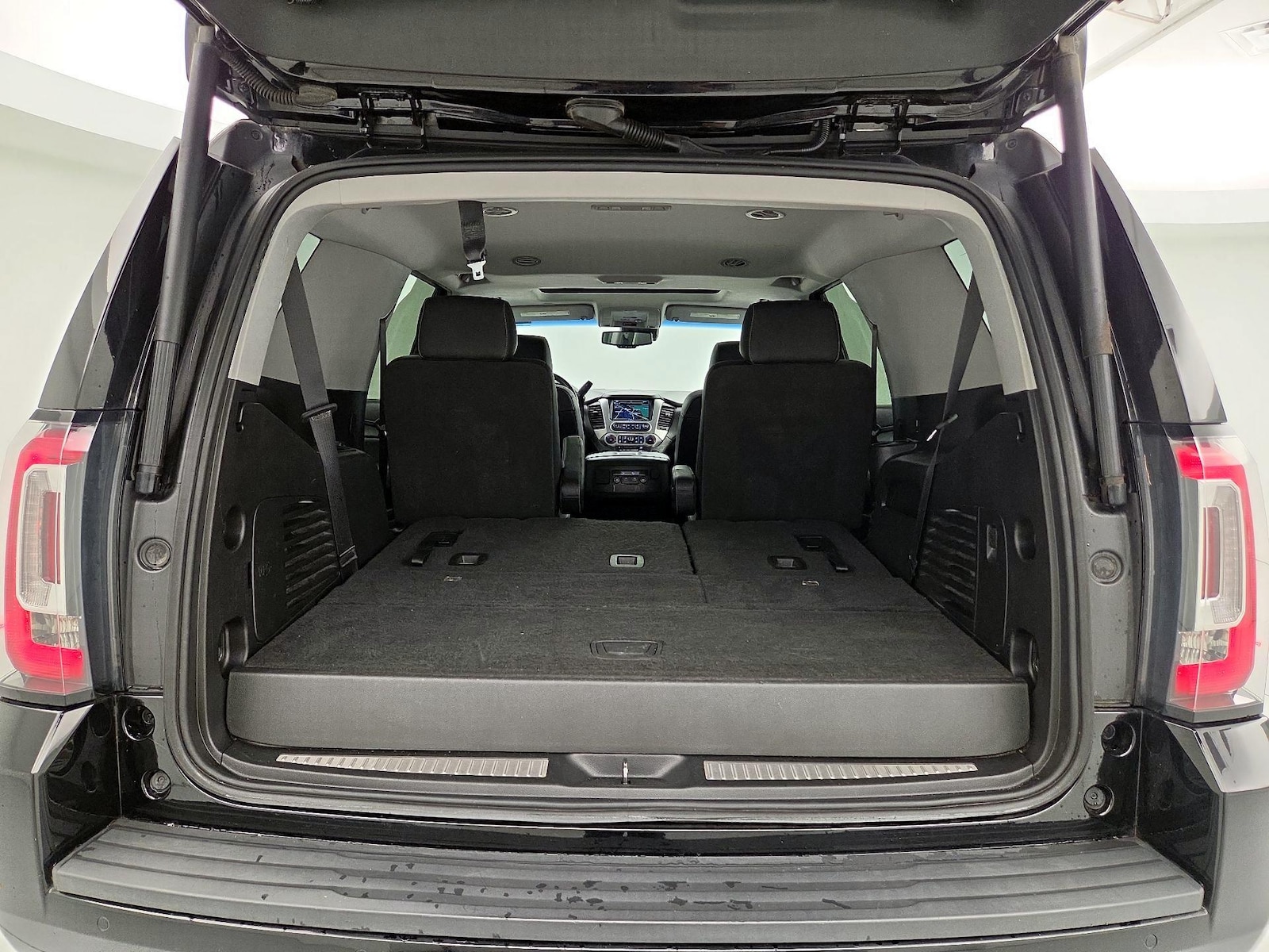 2019 GMC Yukon SLT Standard Edition - Photo 25
