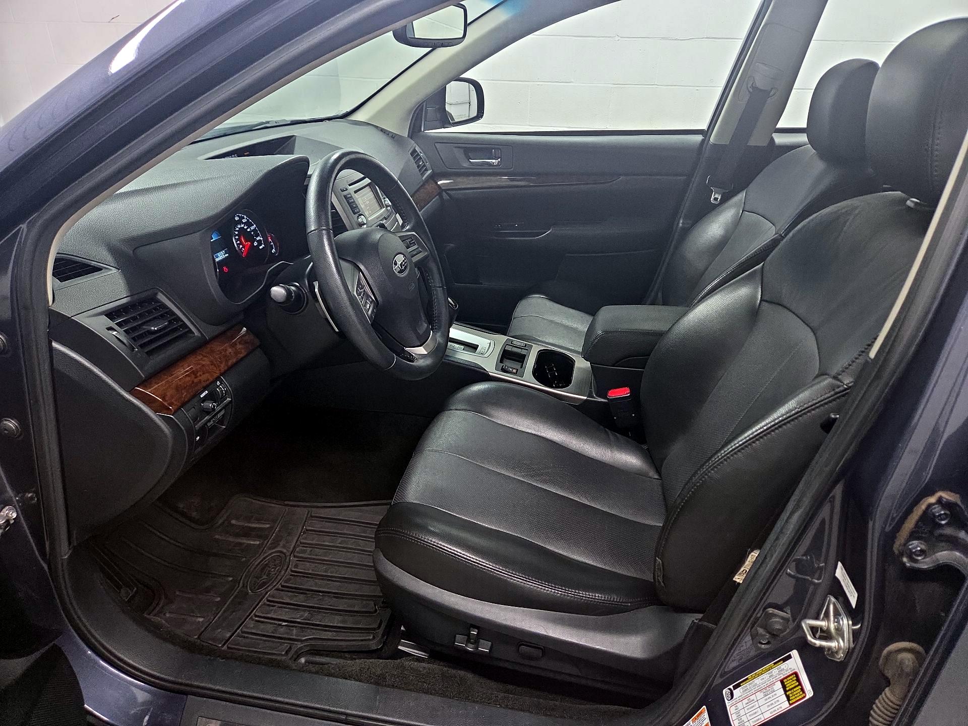 Thumbnail: 2014 Subaru Legacy - 9