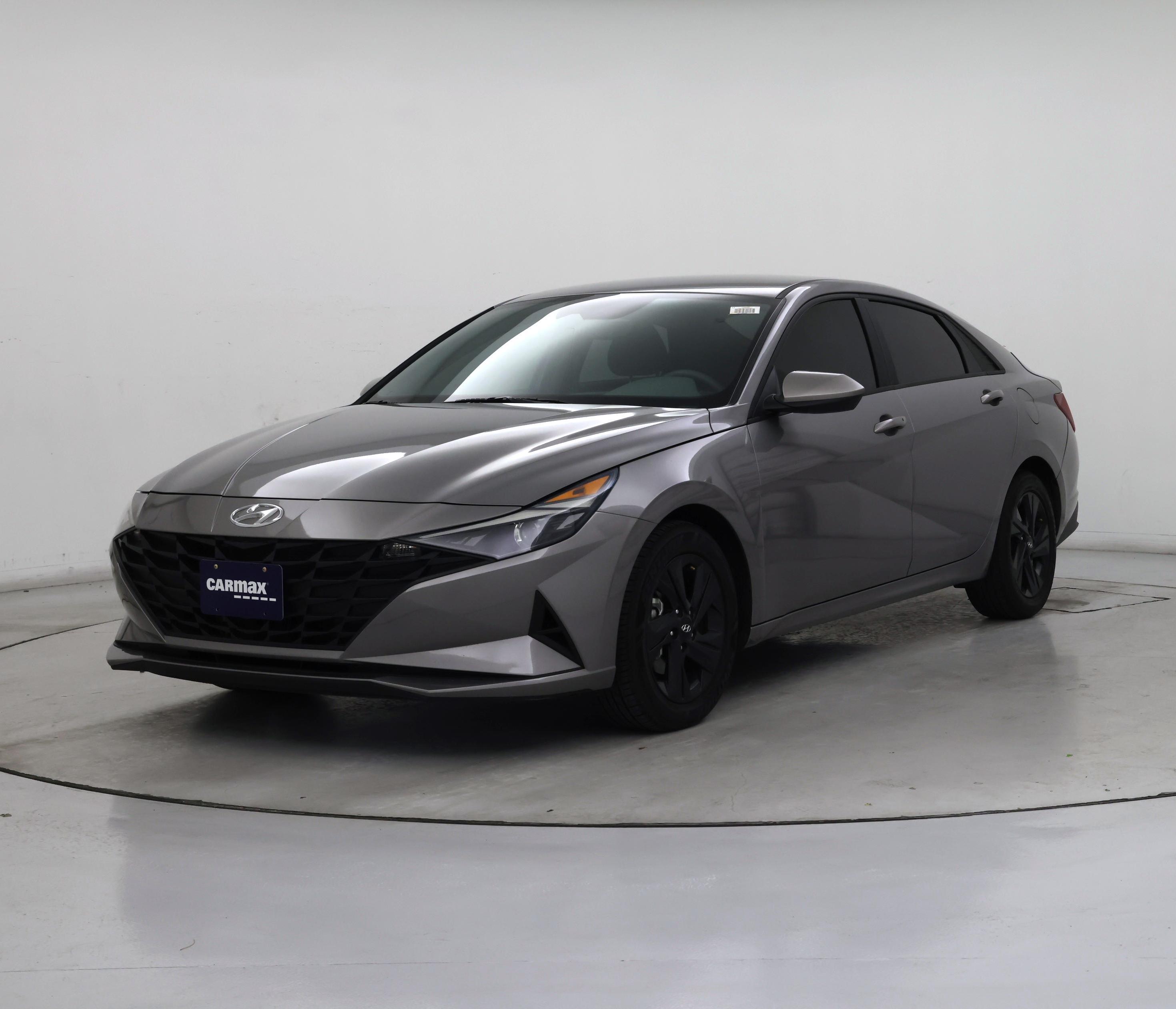 Thumbnail: 2023 Hyundai Elantra - 4