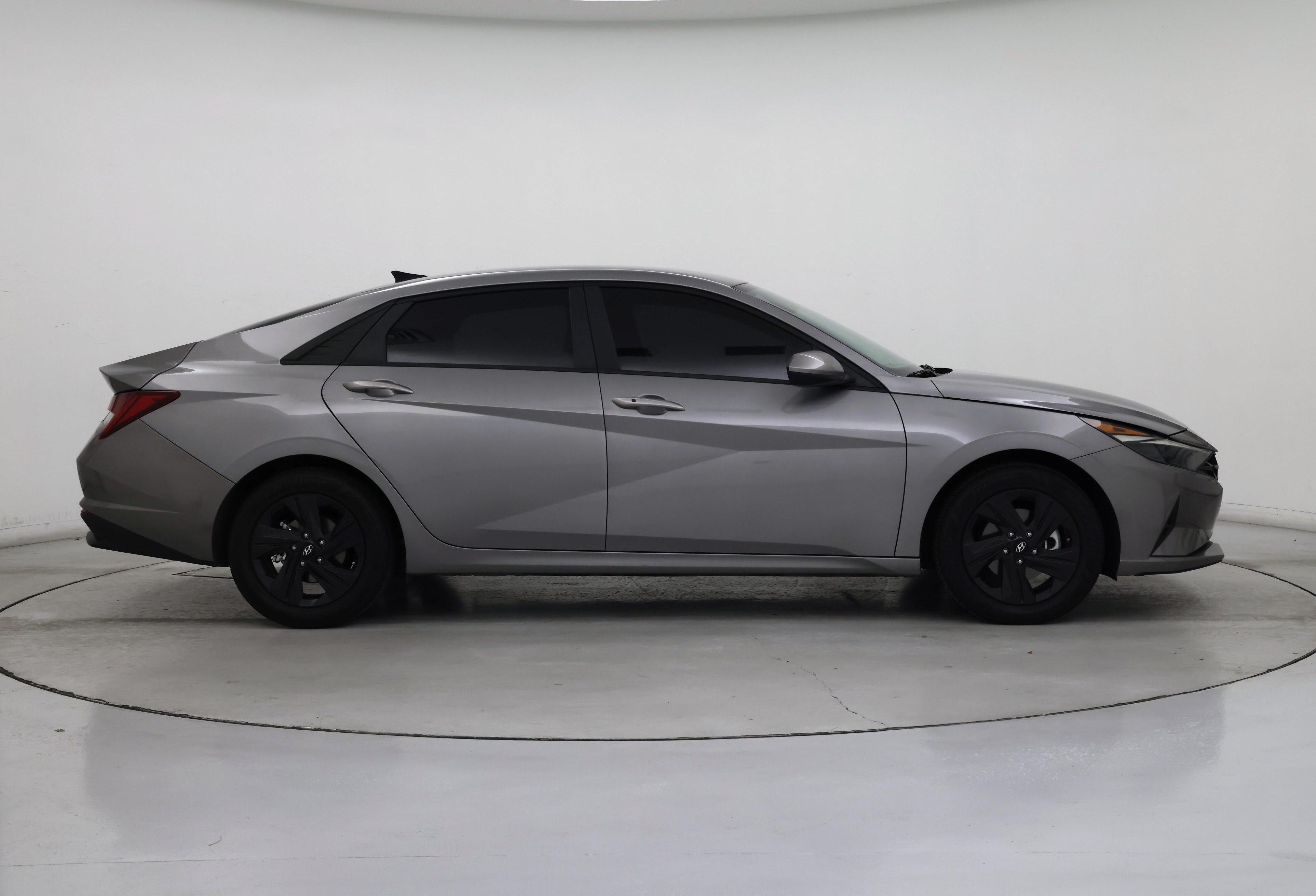 Thumbnail: 2023 Hyundai Elantra - 7
