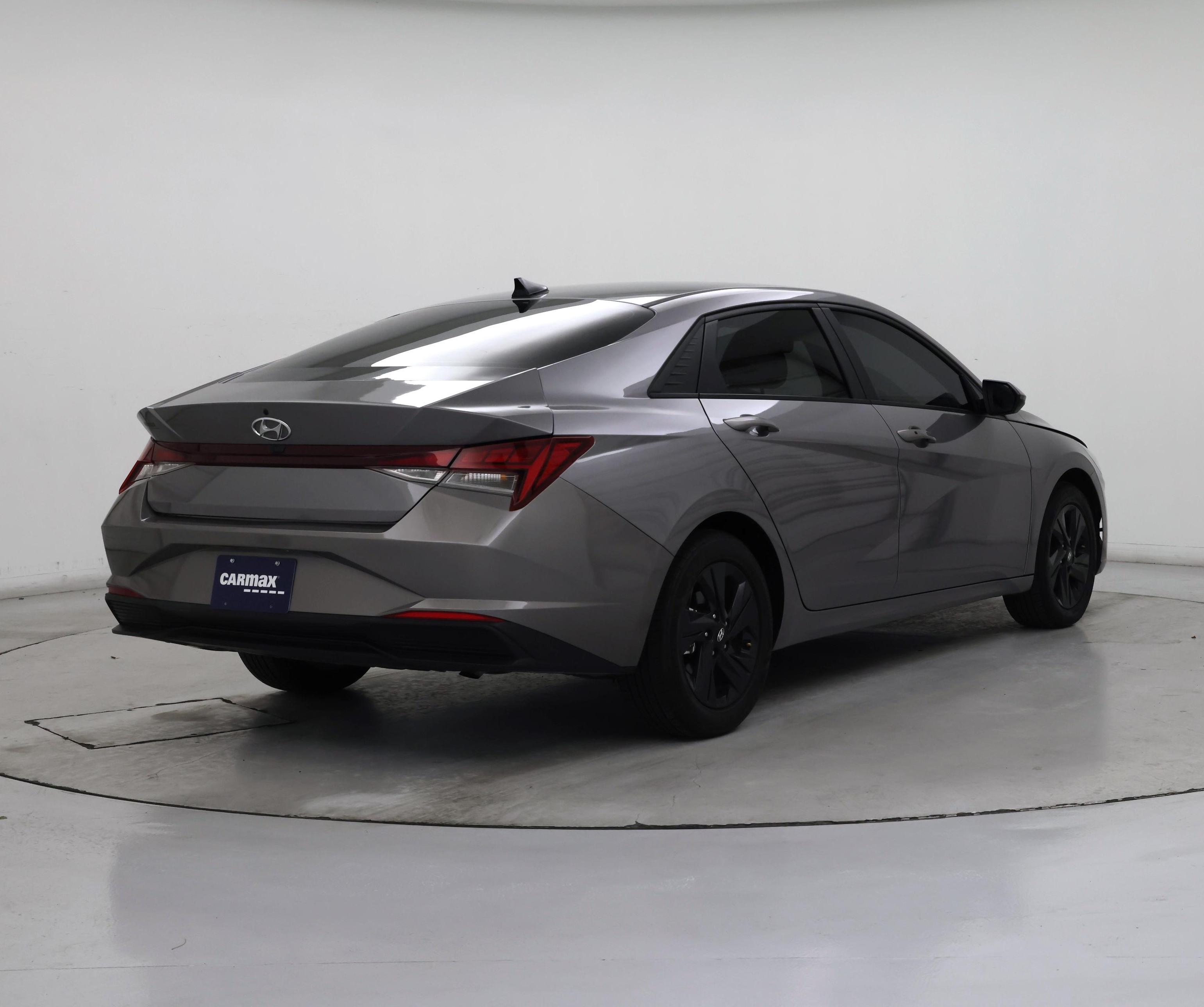 Thumbnail: 2023 Hyundai Elantra - 8