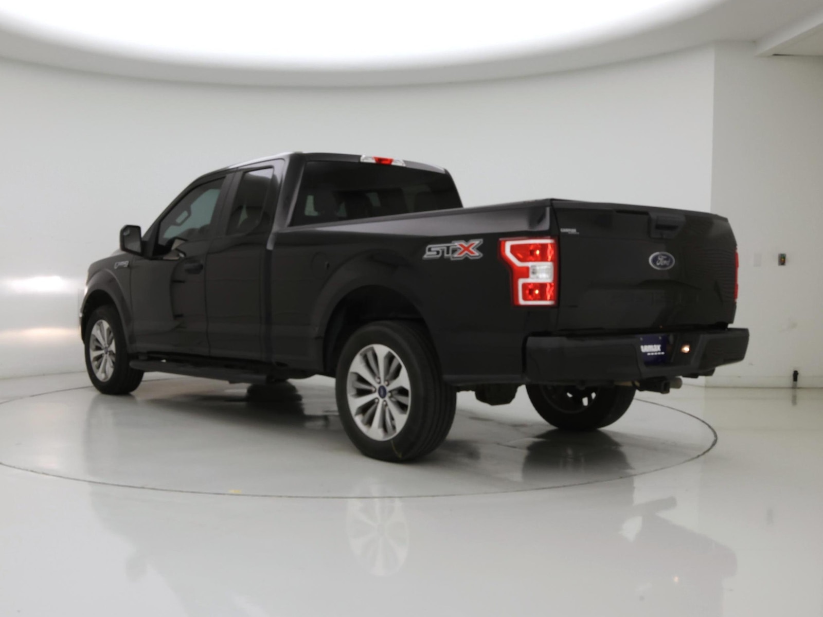 2018 Ford F-150 XL - Photo 3