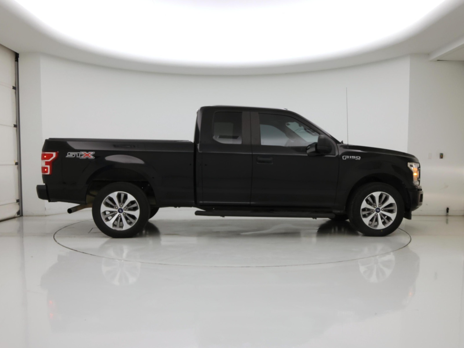 2018 Ford F-150 XL - Photo 8