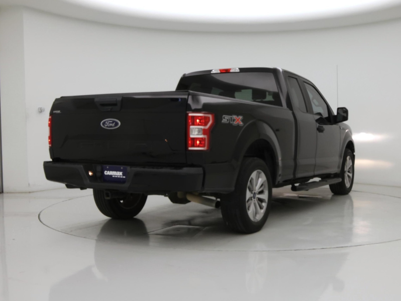 2018 Ford F-150 XL - Photo 9