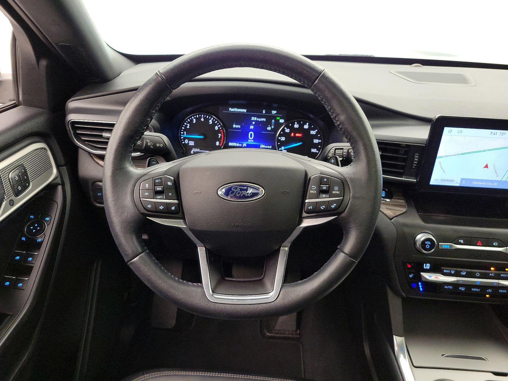 Thumbnail: 2020 Ford Explorer - 10