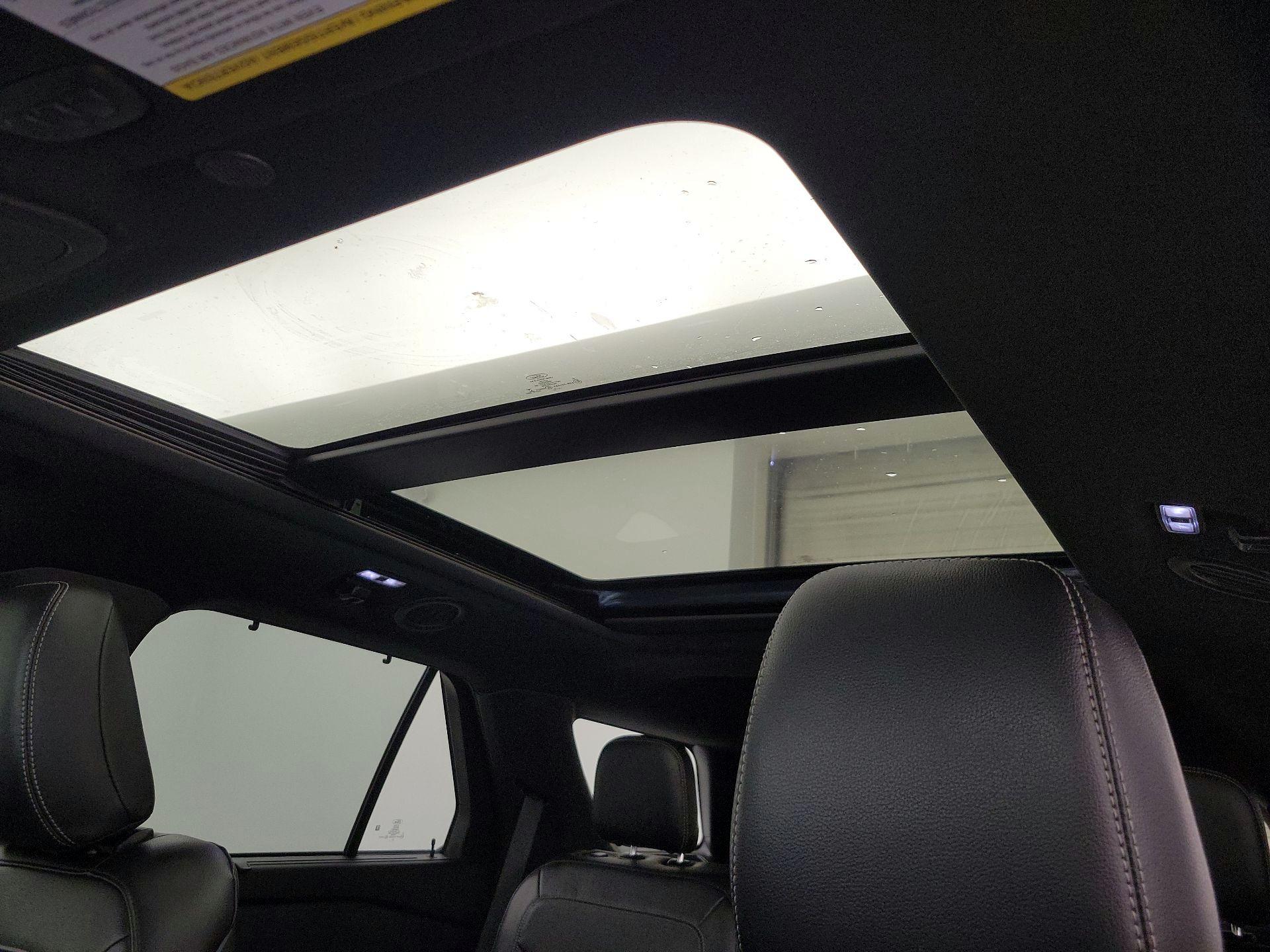 Thumbnail: 2020 Ford Explorer - 20