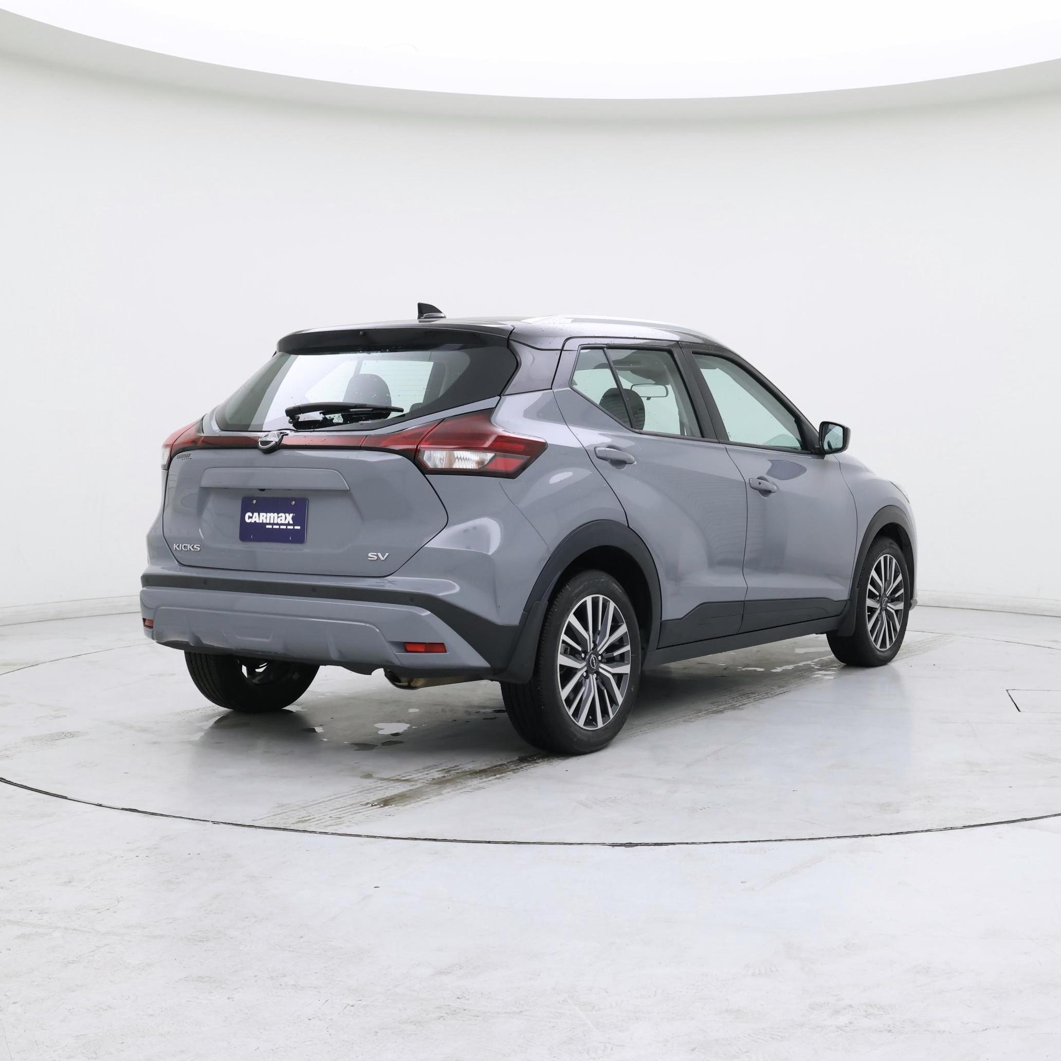 Thumbnail: 2023 Nissan Kicks - 8