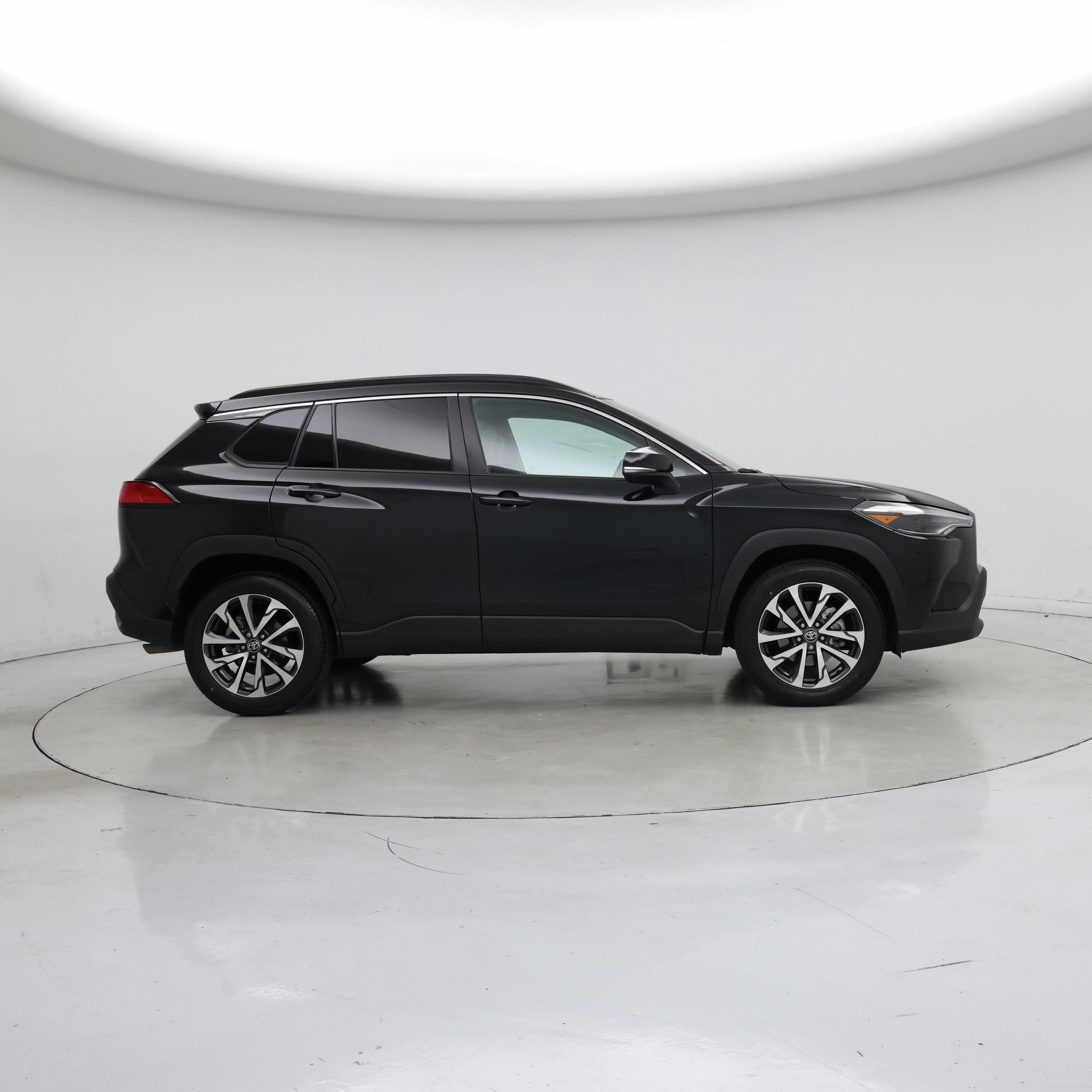 Thumbnail: 2022 Toyota Corolla Cross - 7