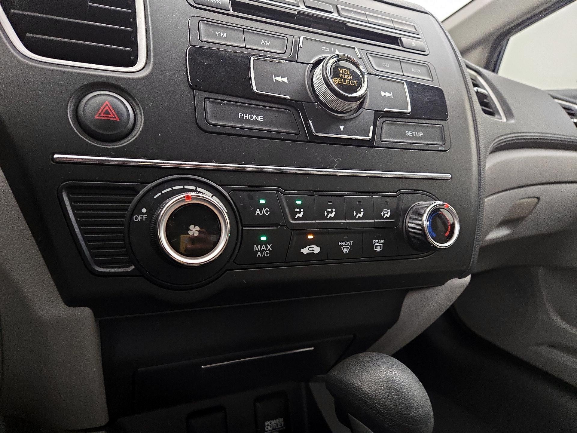Thumbnail: 2015 Honda Civic - 16