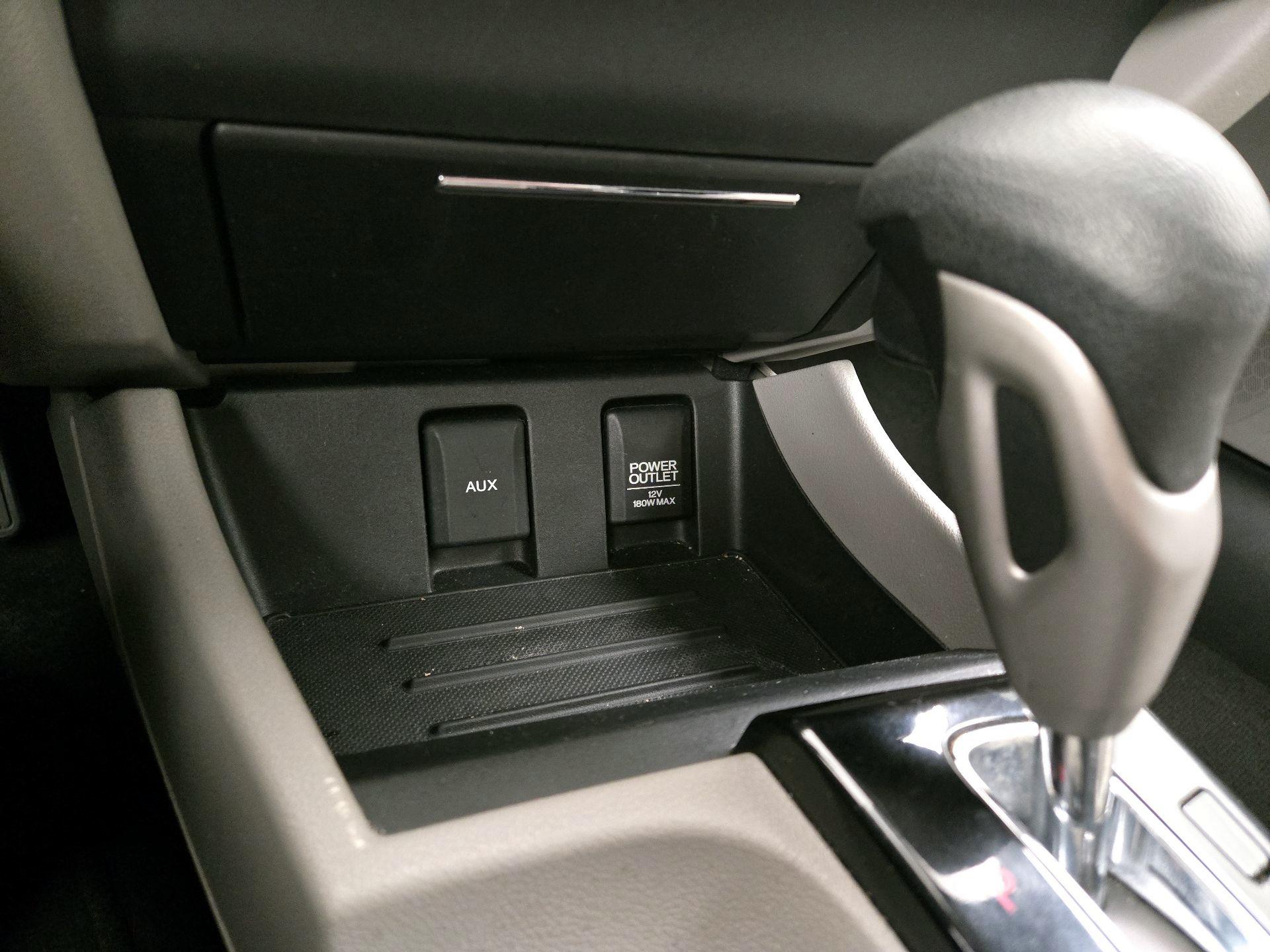 Thumbnail: 2015 Honda Civic - 18