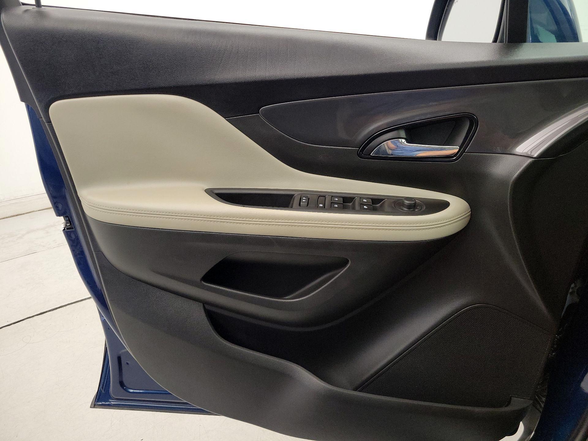 Thumbnail: 2020 Buick Encore - 12