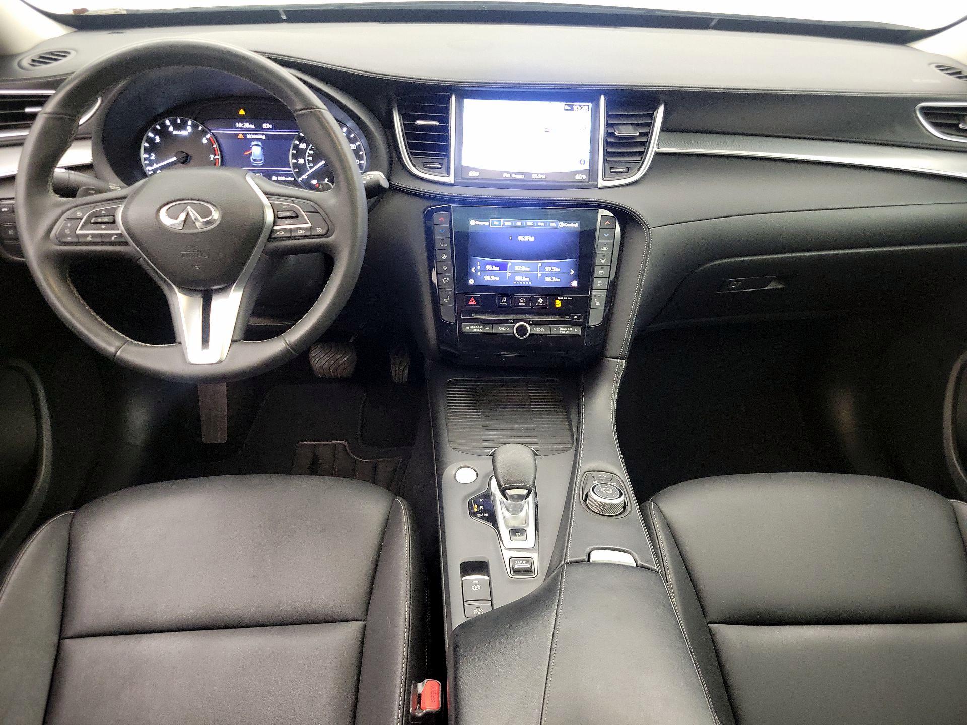 Thumbnail: 2019 INFINITI QX50 - 9