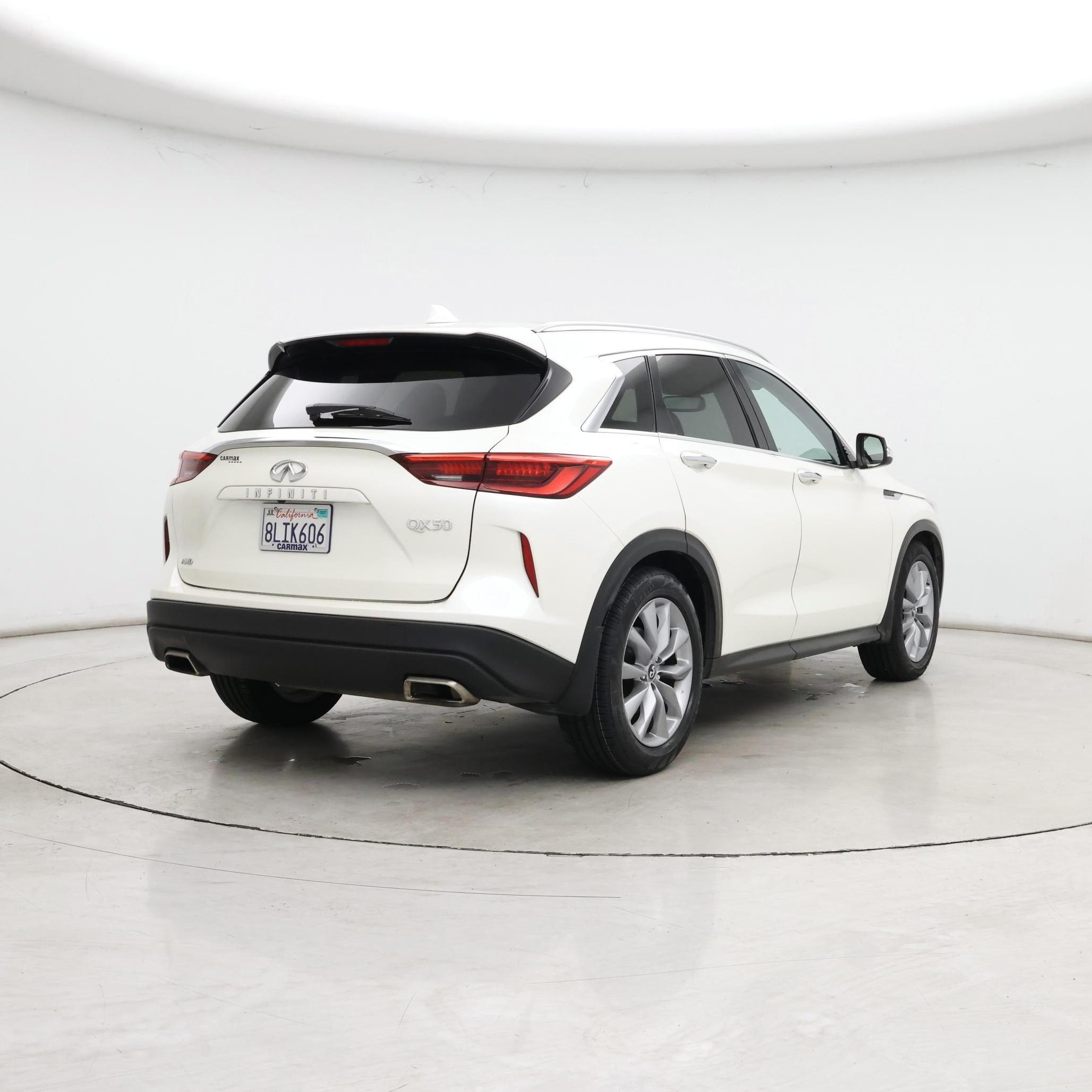 Thumbnail: 2019 INFINITI QX50 - 8