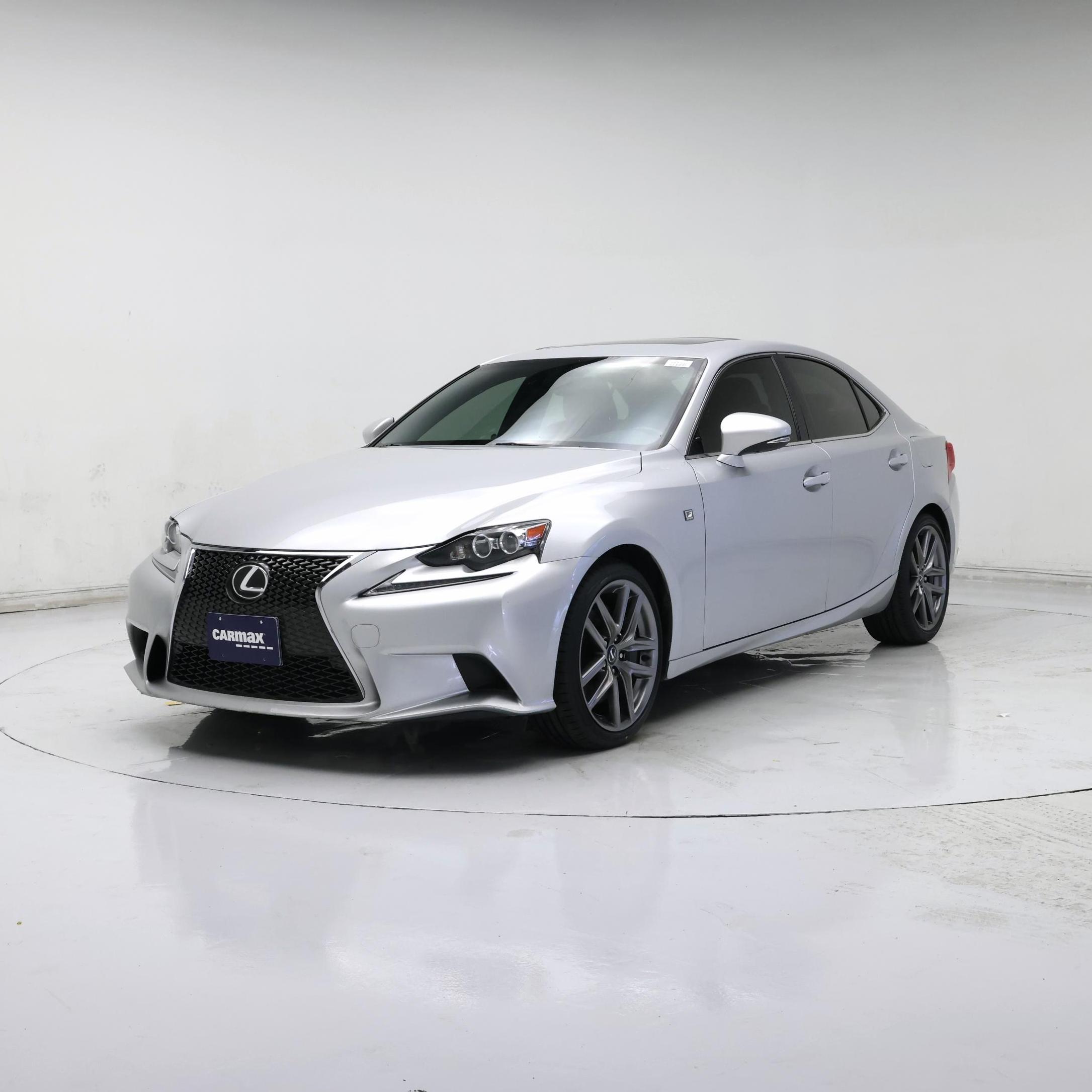 Thumbnail: 2016 Lexus IS - 4