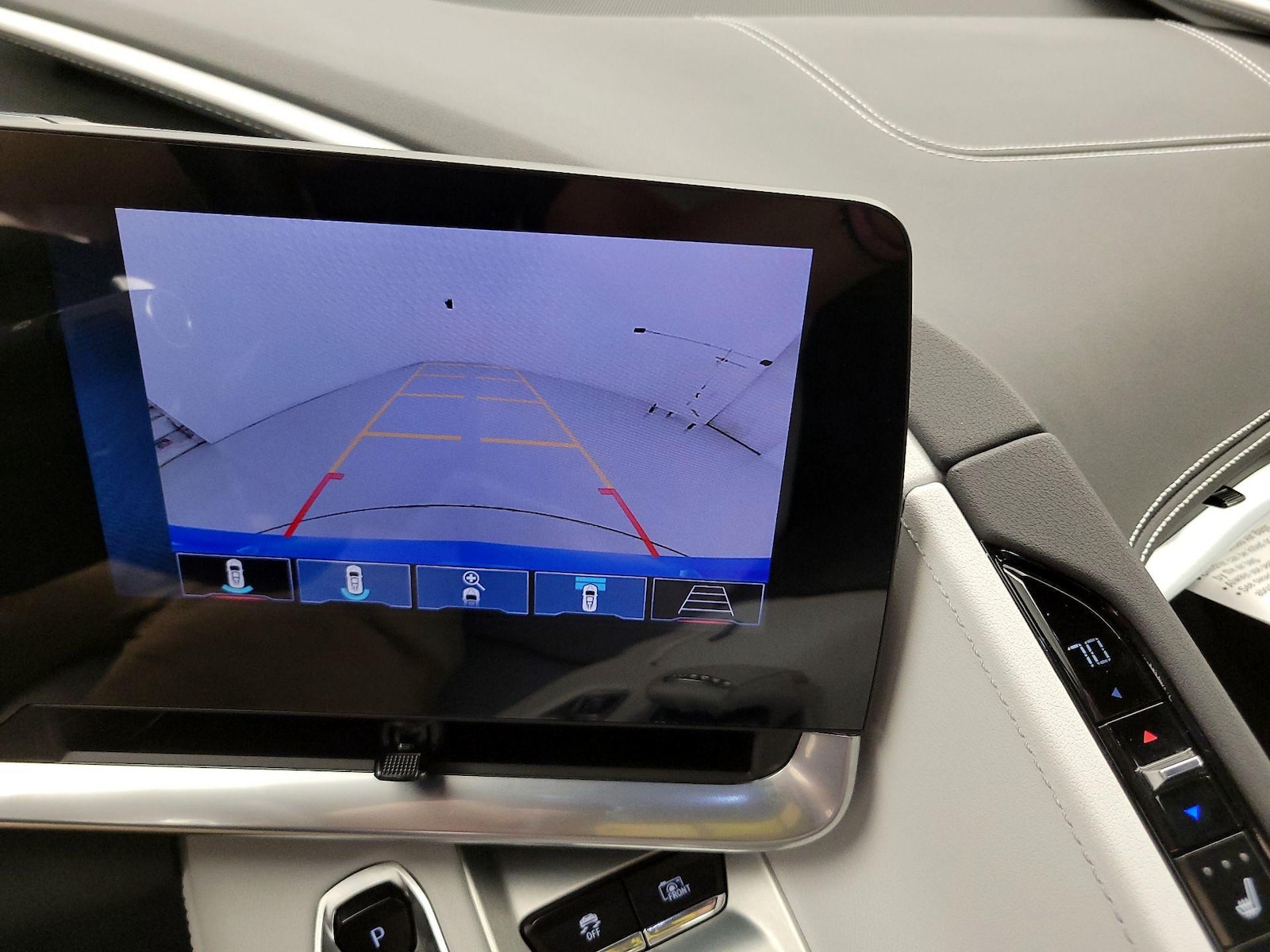 2024 Chevrolet Corvette 2LT - Photo 15