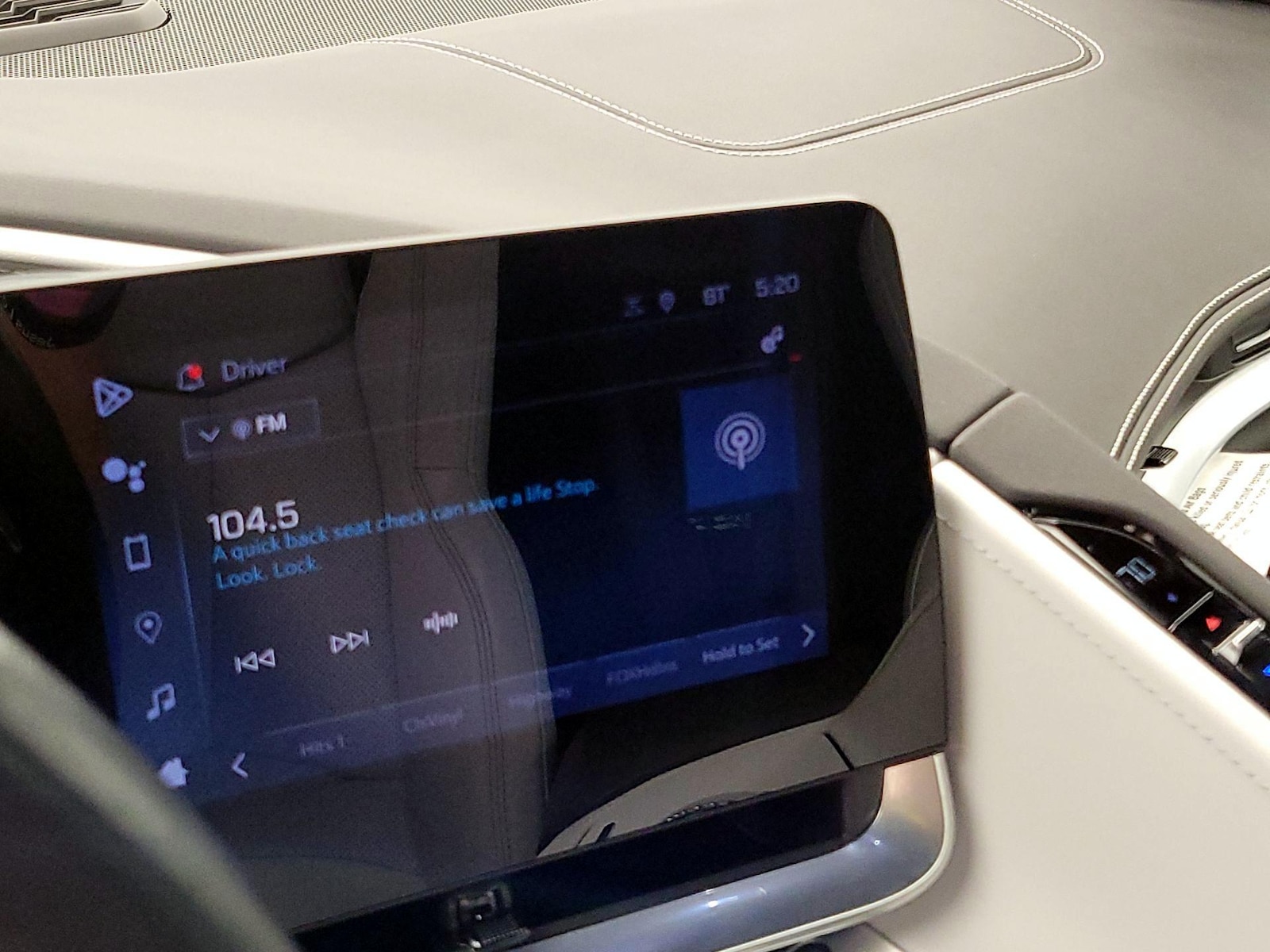 2024 Chevrolet Corvette 2LT - Photo 16