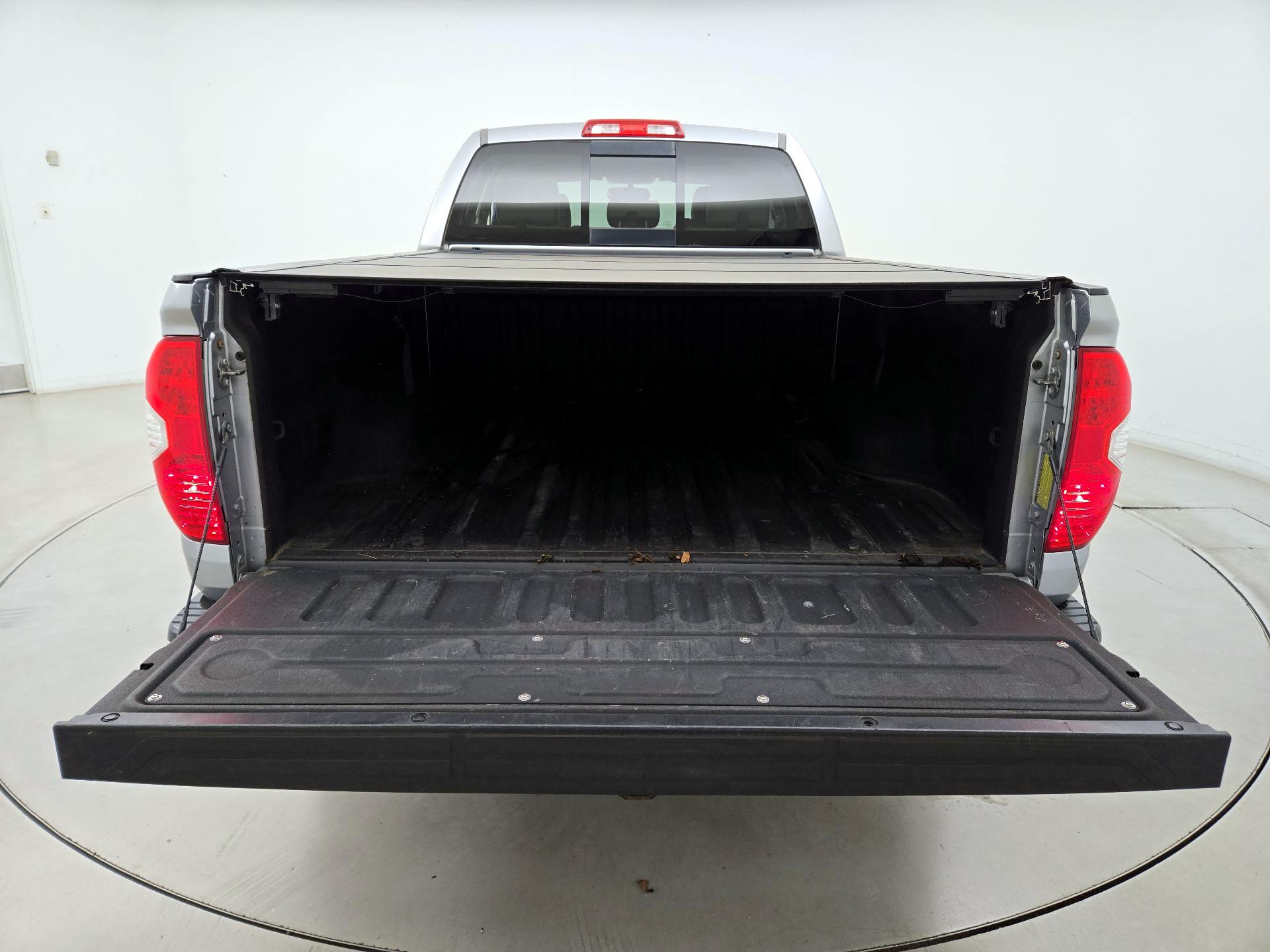 Thumbnail: 2014 Toyota Tundra - 20