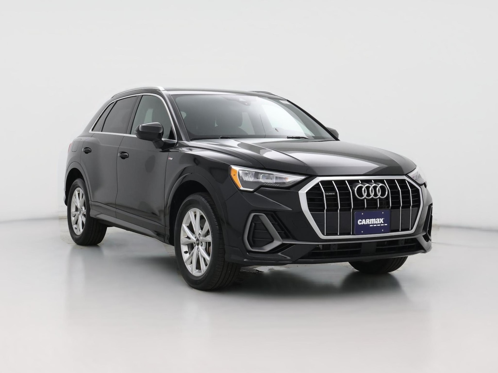 2022 Audi Q3 S Line Premium - Photo 1