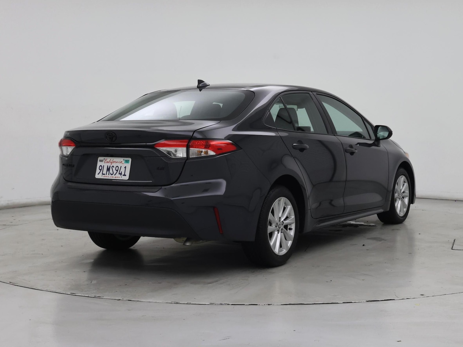 2024 Toyota Corolla LE - Photo 9